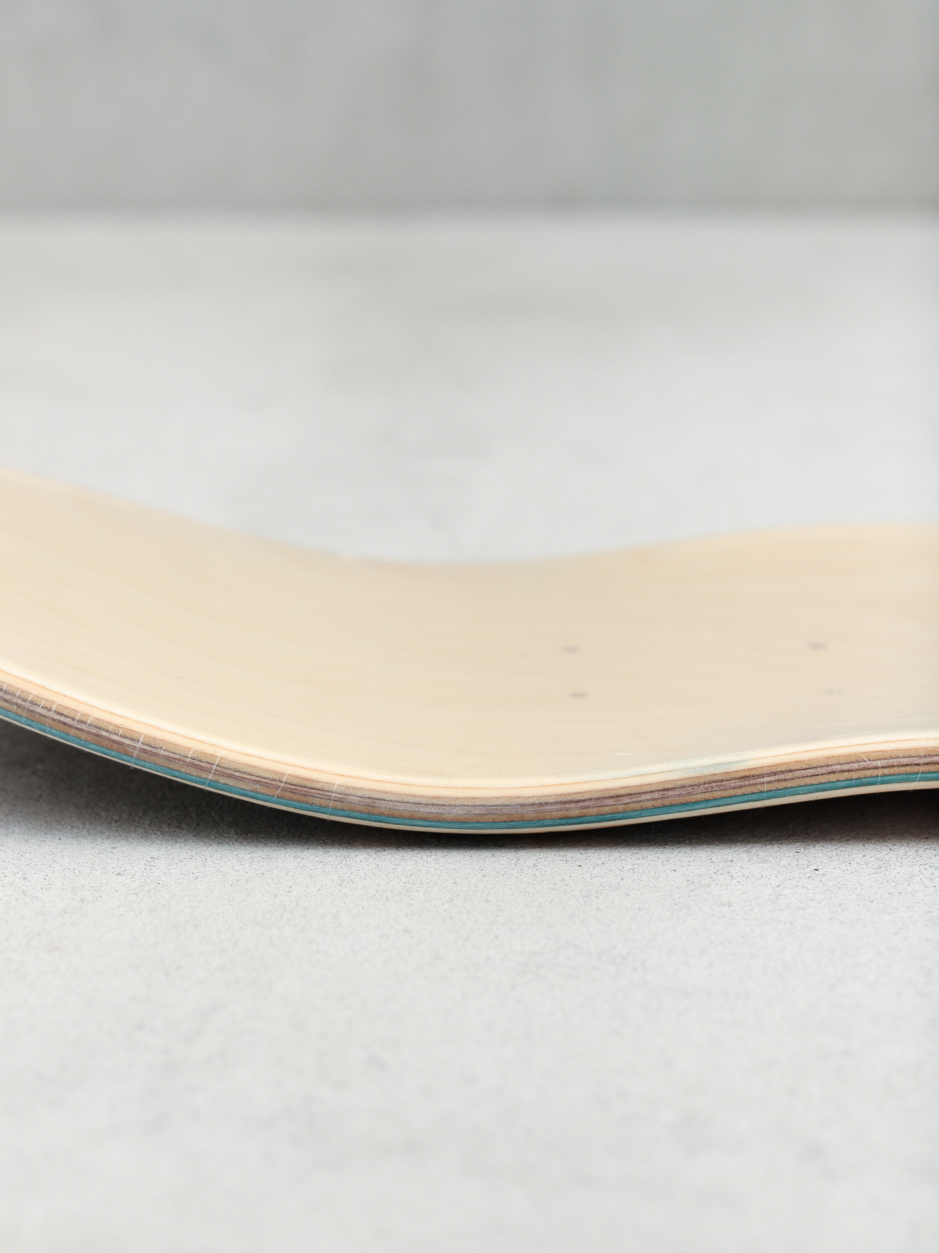 Globe G1 Stack Gördeszka lap (refracted)