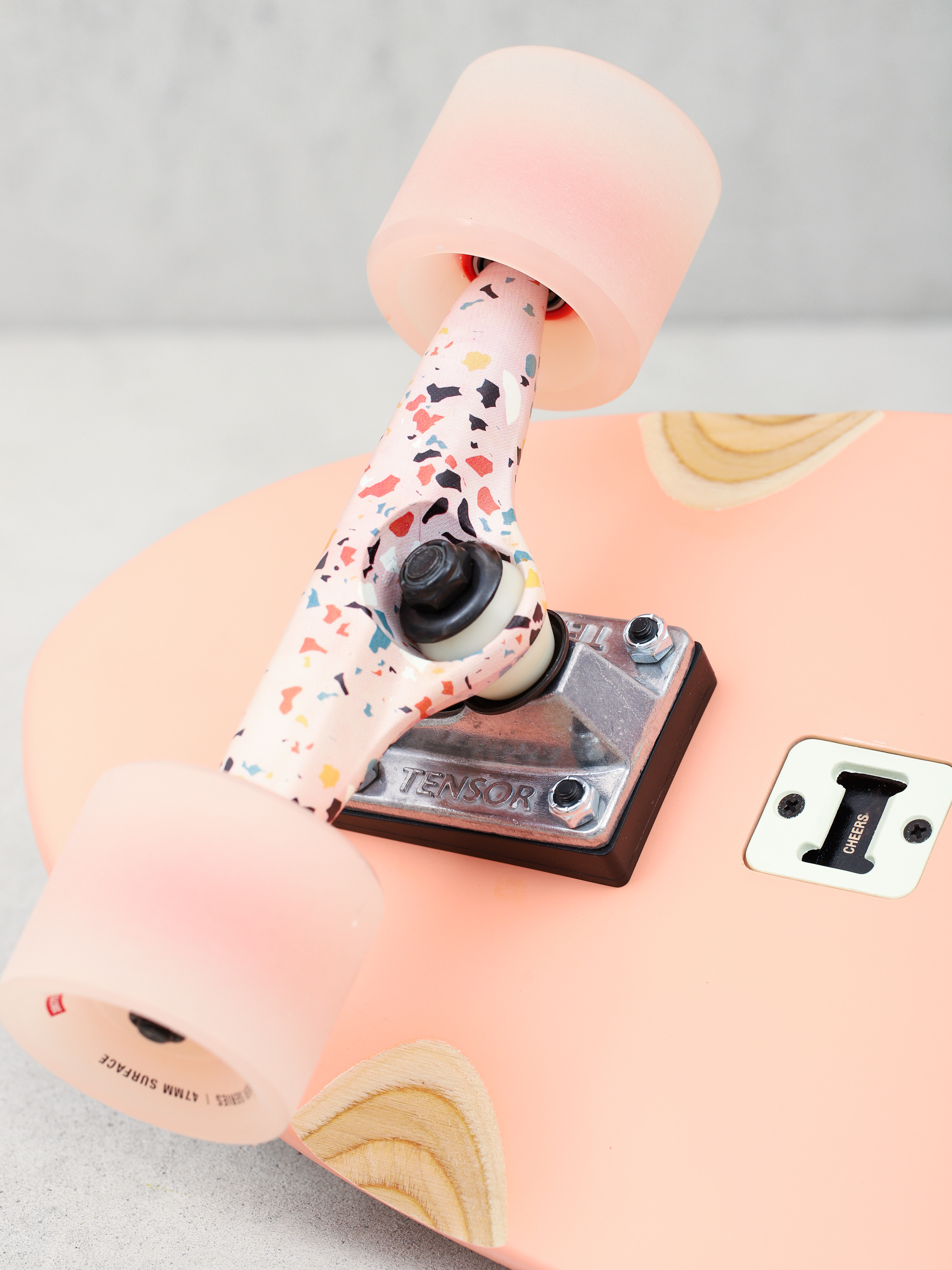 Globe Big Blazer Cruiser (sea shell/terrazzo)