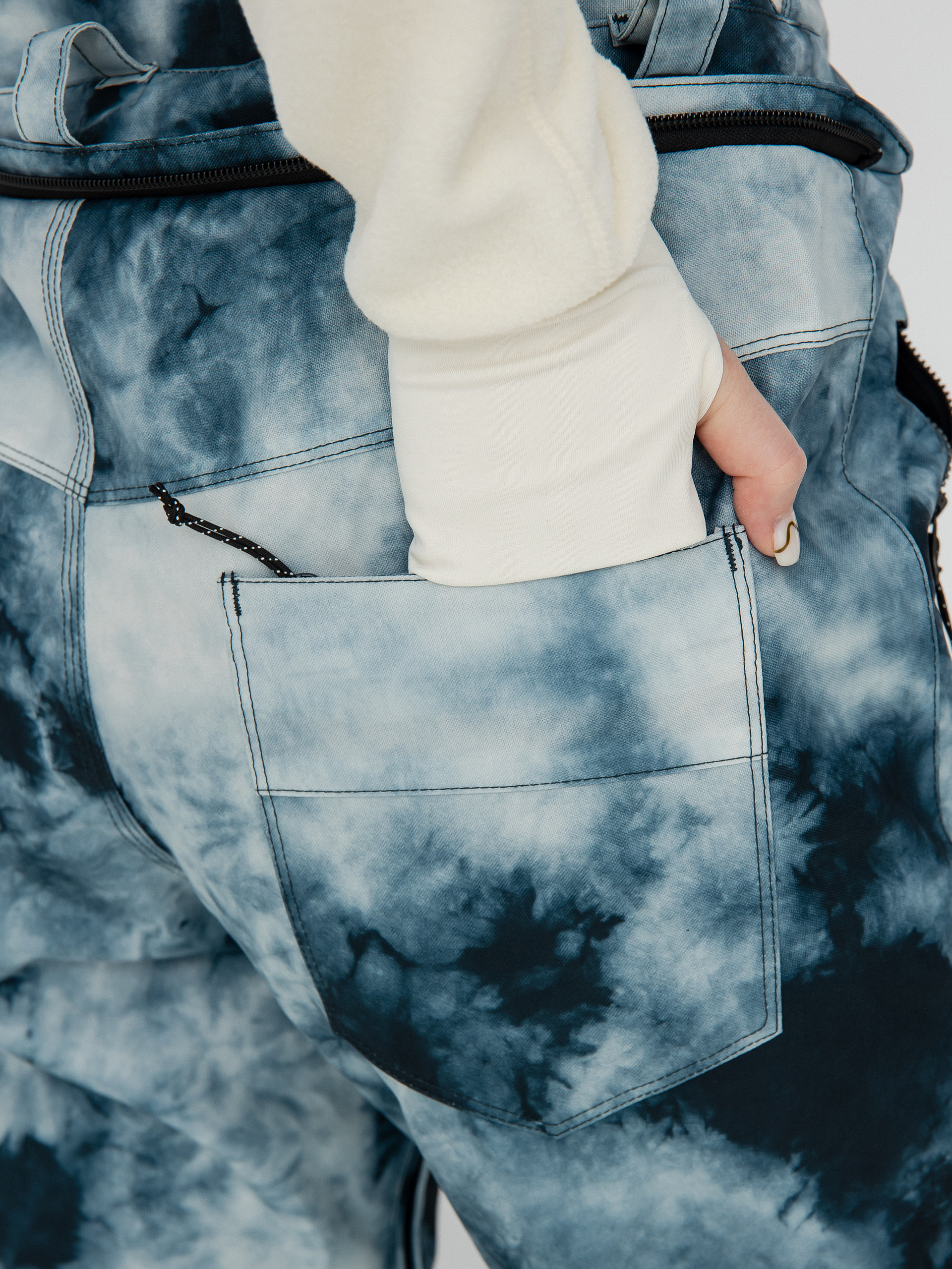 Női Volcom Swift Bib Overall Snowboard nadrág (storm tie dye)