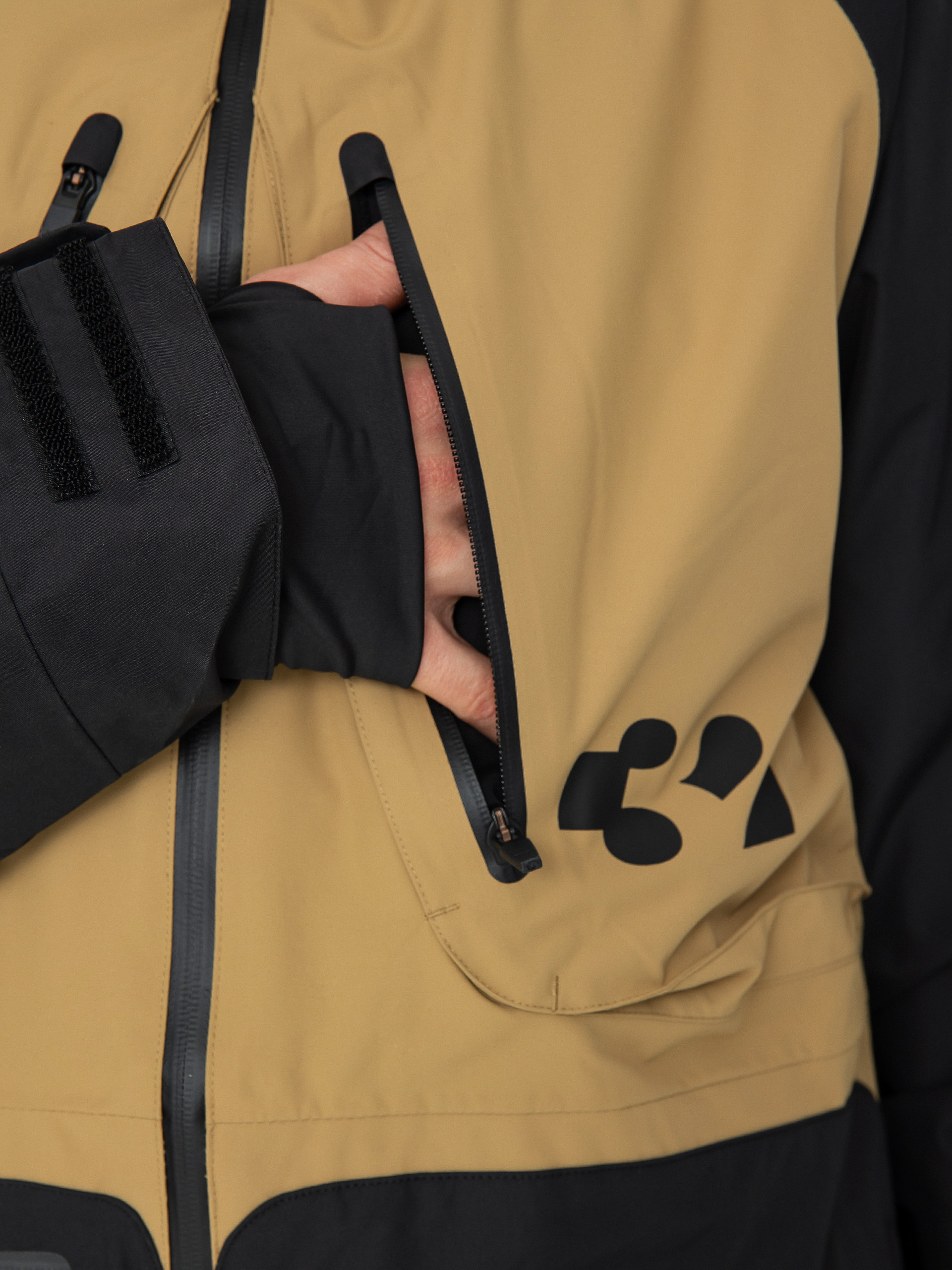 Férfi ThirtyTwo Tm Snowboard dzseki (camel)