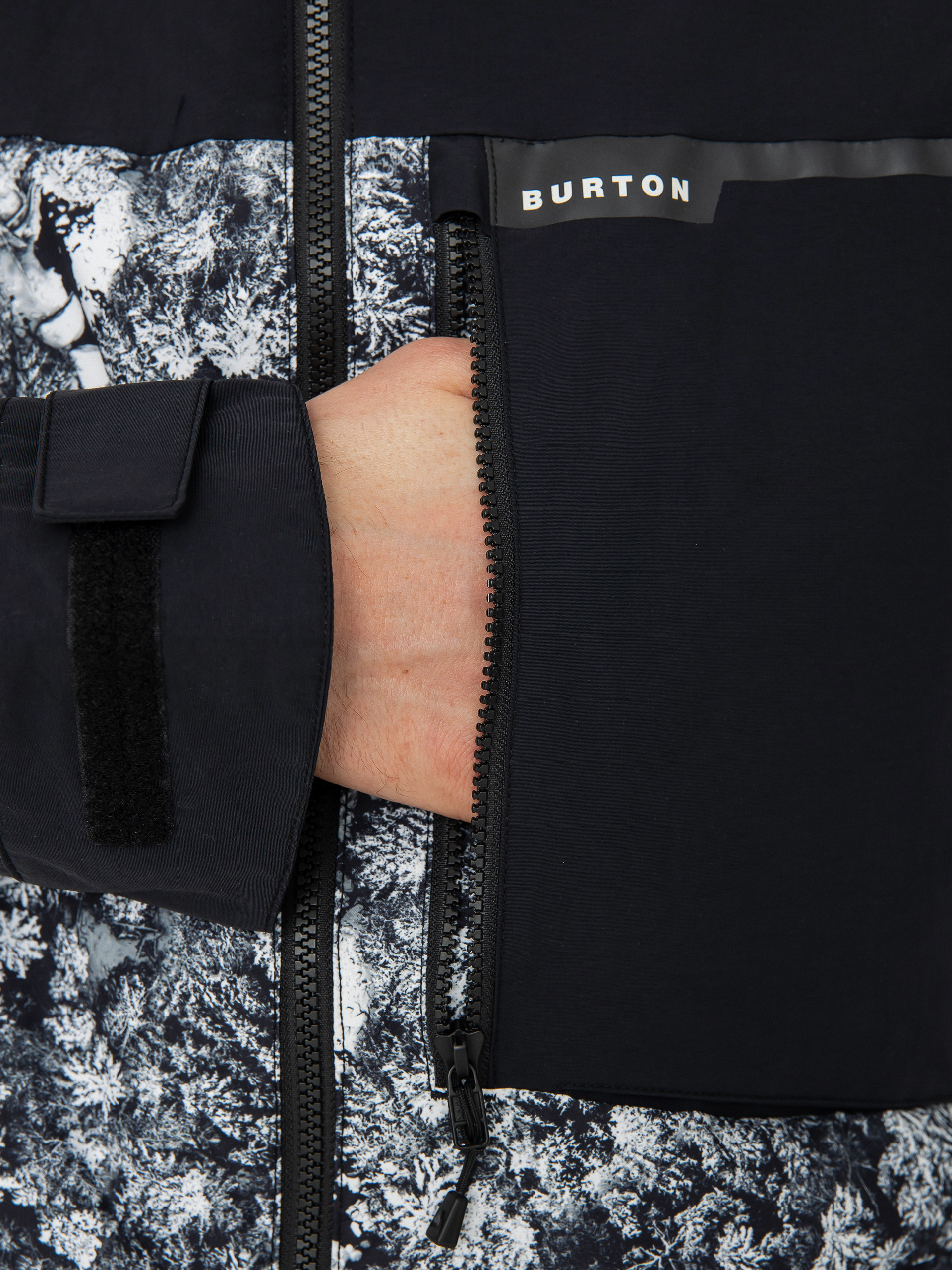 Férfi Burton Peasy Snowboard dzseki (true black/aerial pines)