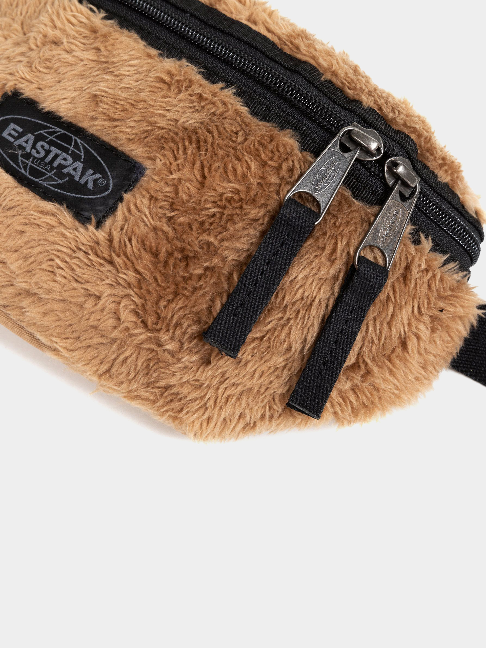 Eastpak Springer Övtáska (fuzzy brown)