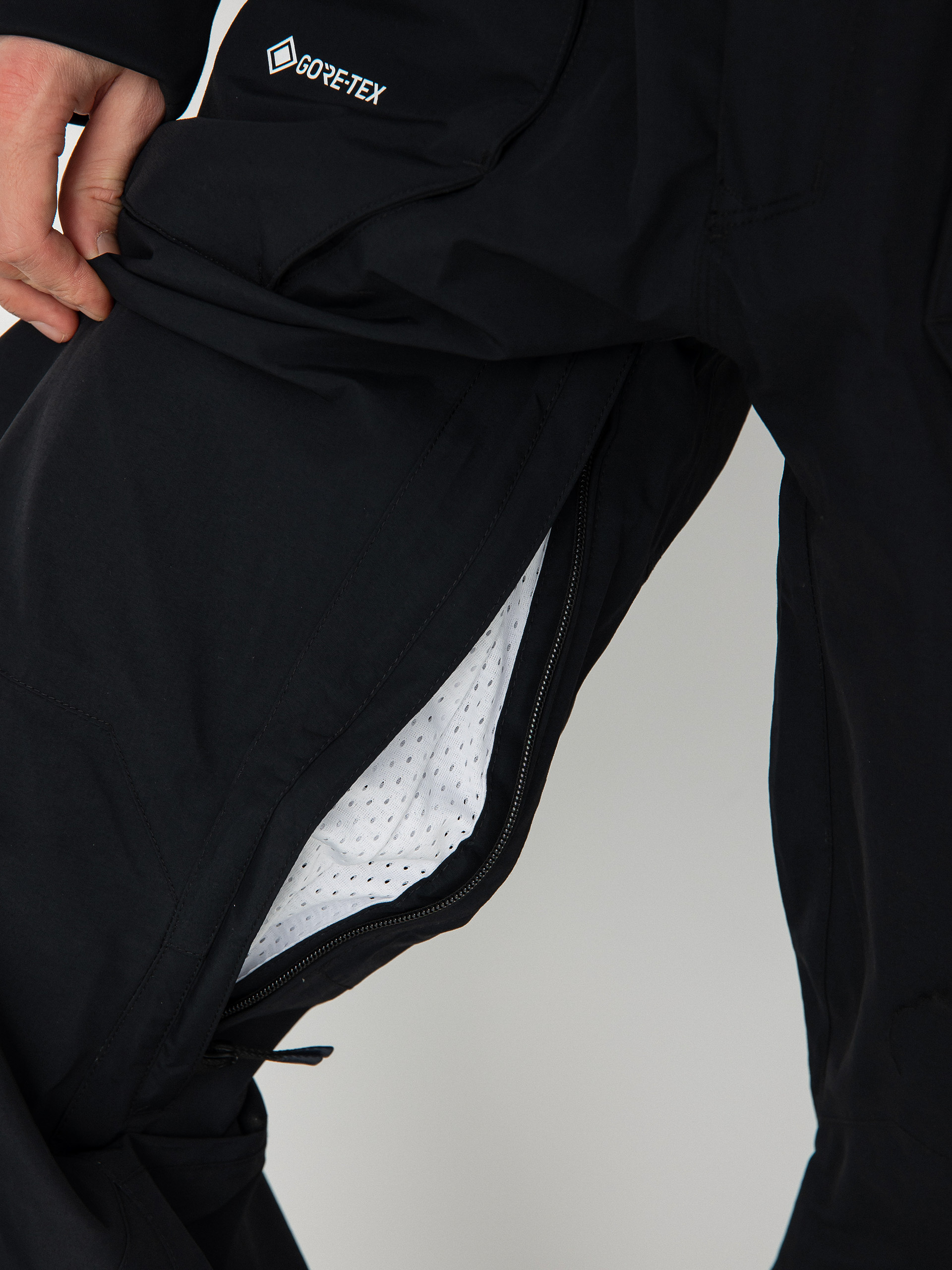 Férfi Volcom Rain Gore Tex Bib Overall Snowboard nadrág (black)