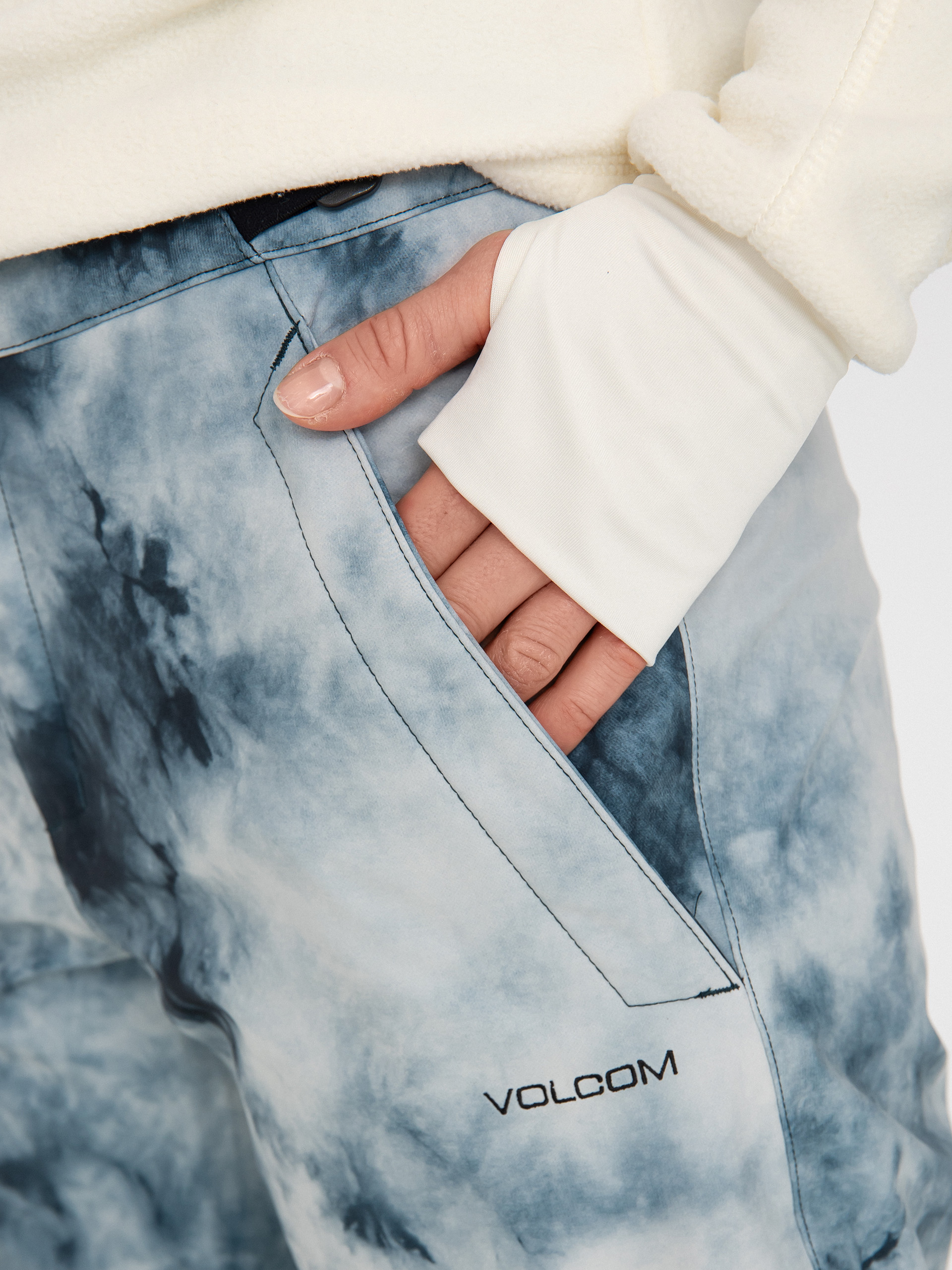 Női Volcom Dust Up Bonded Snowboard nadrág (storm tie dye)