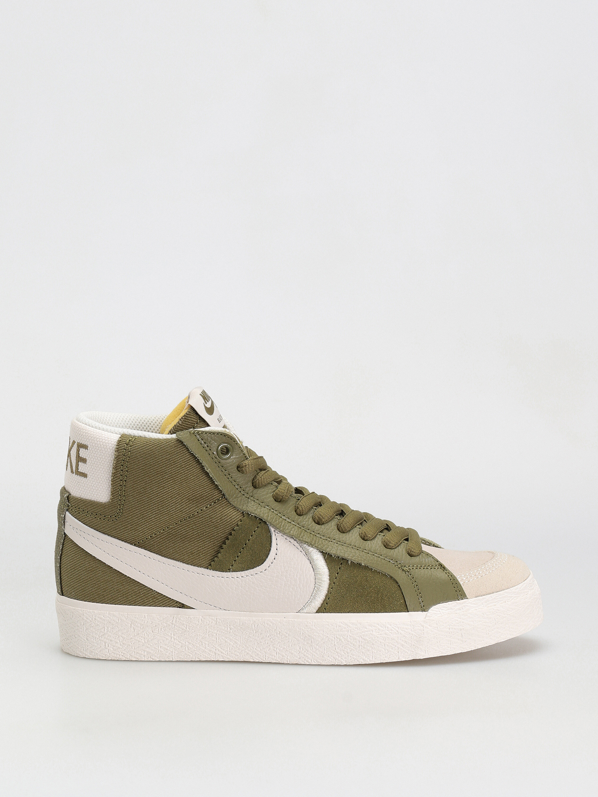 Nike SB Zoom Blazer Mid Prm Plus Cipők (pilgrim/phantom)