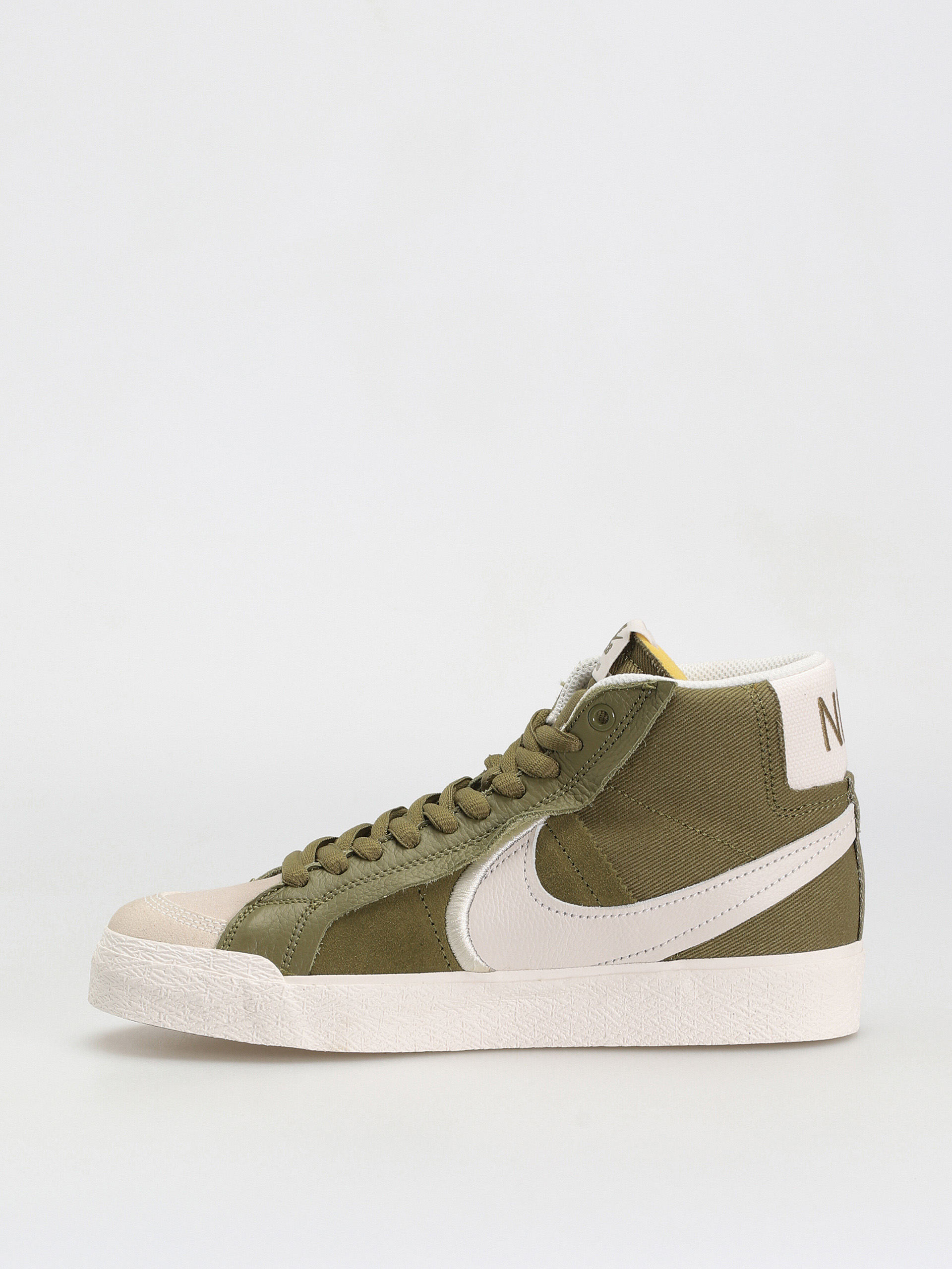 Nike SB Zoom Blazer Mid Prm Plus Cipők (pilgrim/phantom)