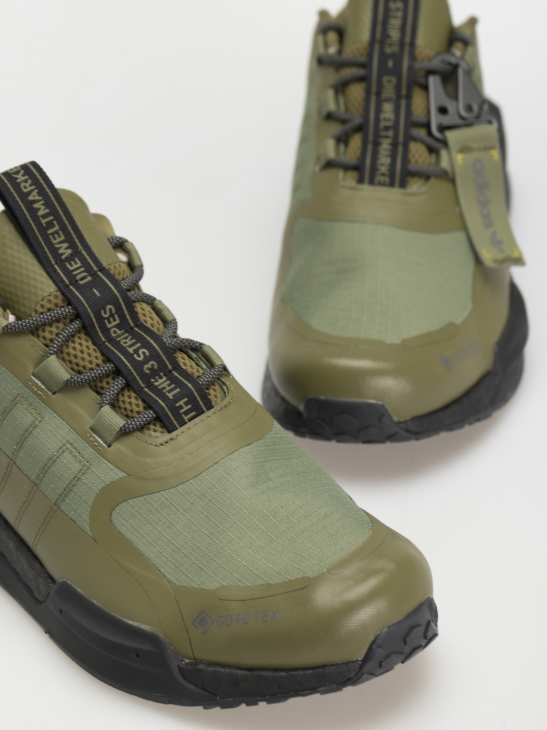 adidas Originals Nmd V3 Gtx Cipők (focoli/impyel/cblack)