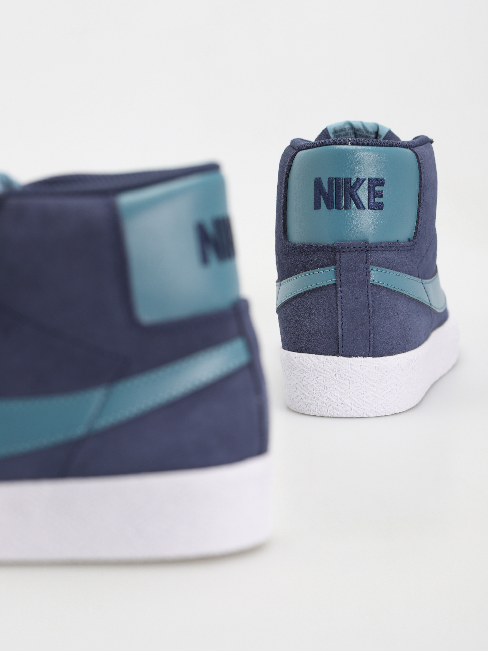 Nike SB Zoom Blazer Mid Cipők (midnight navy/noise aqua midnight navy)