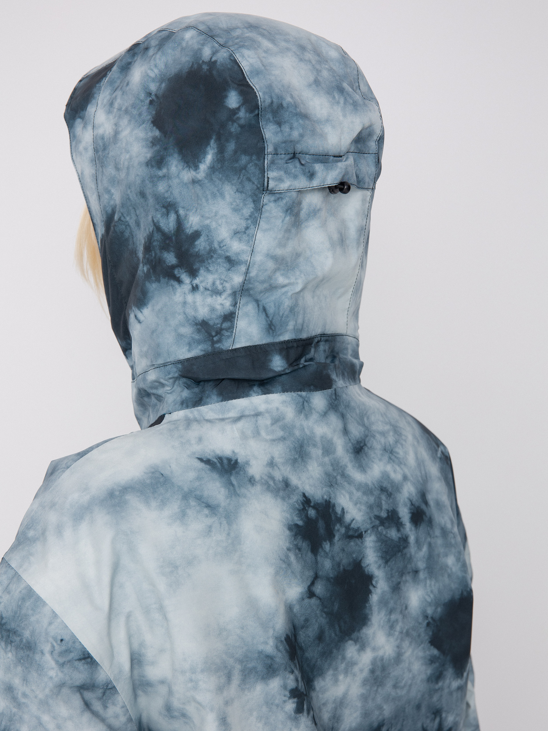 Női Volcom Fern Ins Gore Pullover Snowboard dzseki (storm tie dye)