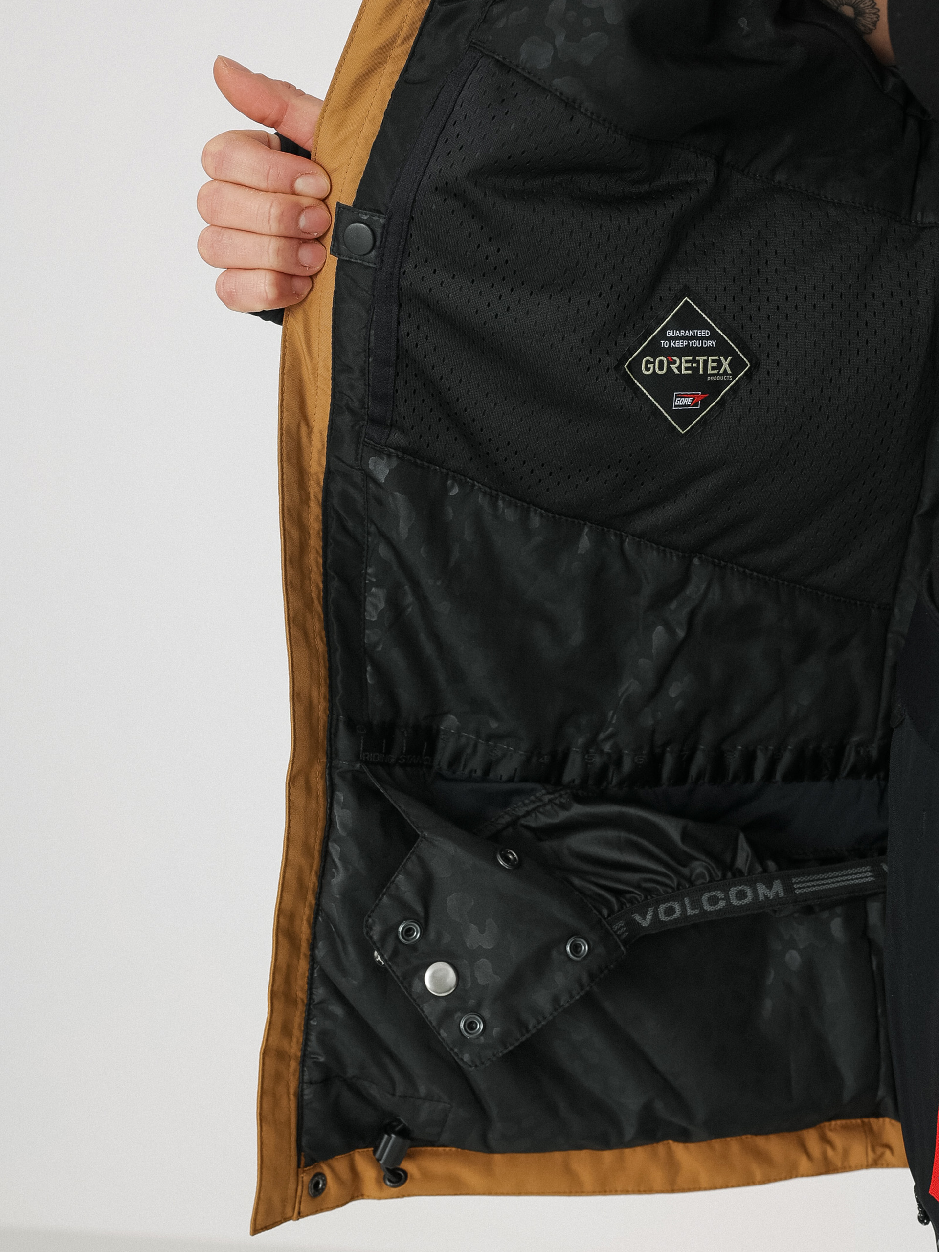 Női Volcom Ell Ins Gore Tex Snowboard dzseki (caramel)