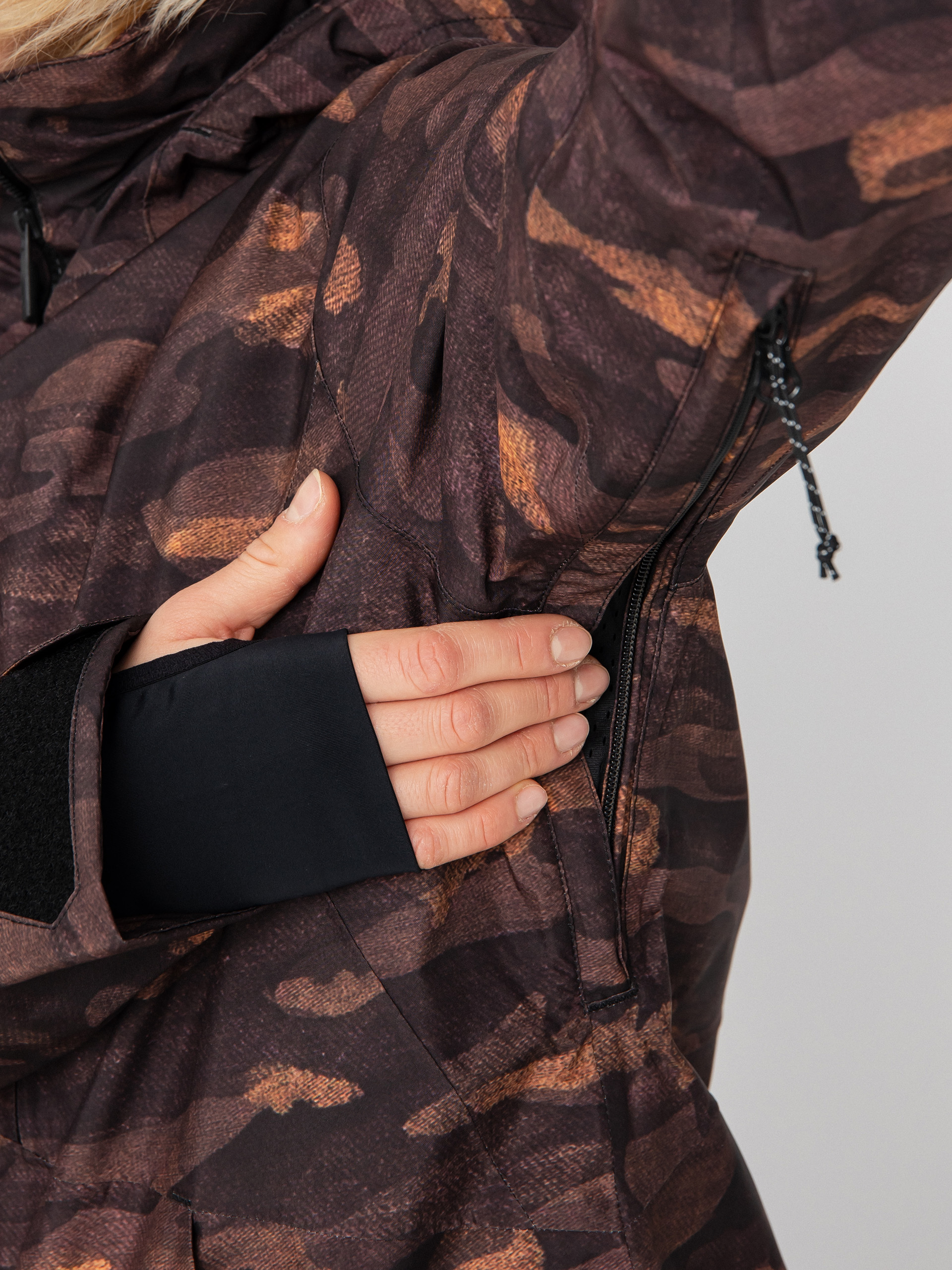 Női Volcom 3D Stretch Gore Snowboard dzseki (dusk camo)