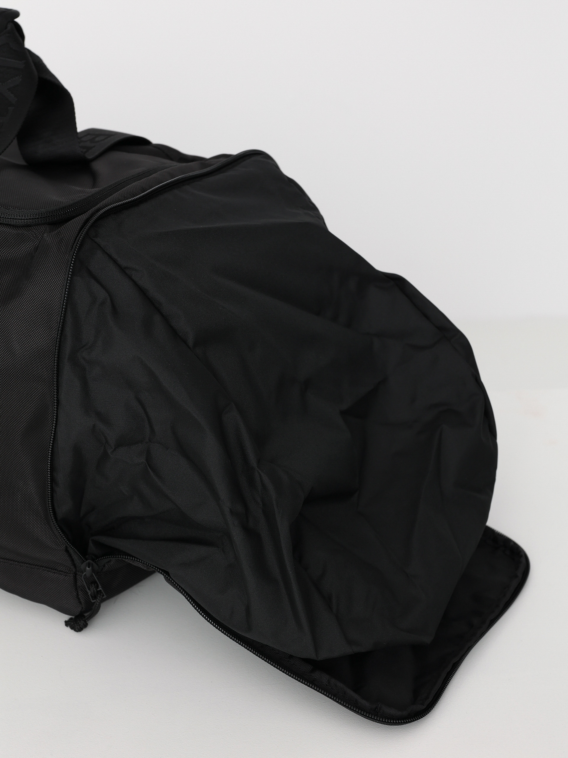 Brixton Beta 24 Hour Duffle Táska (black)