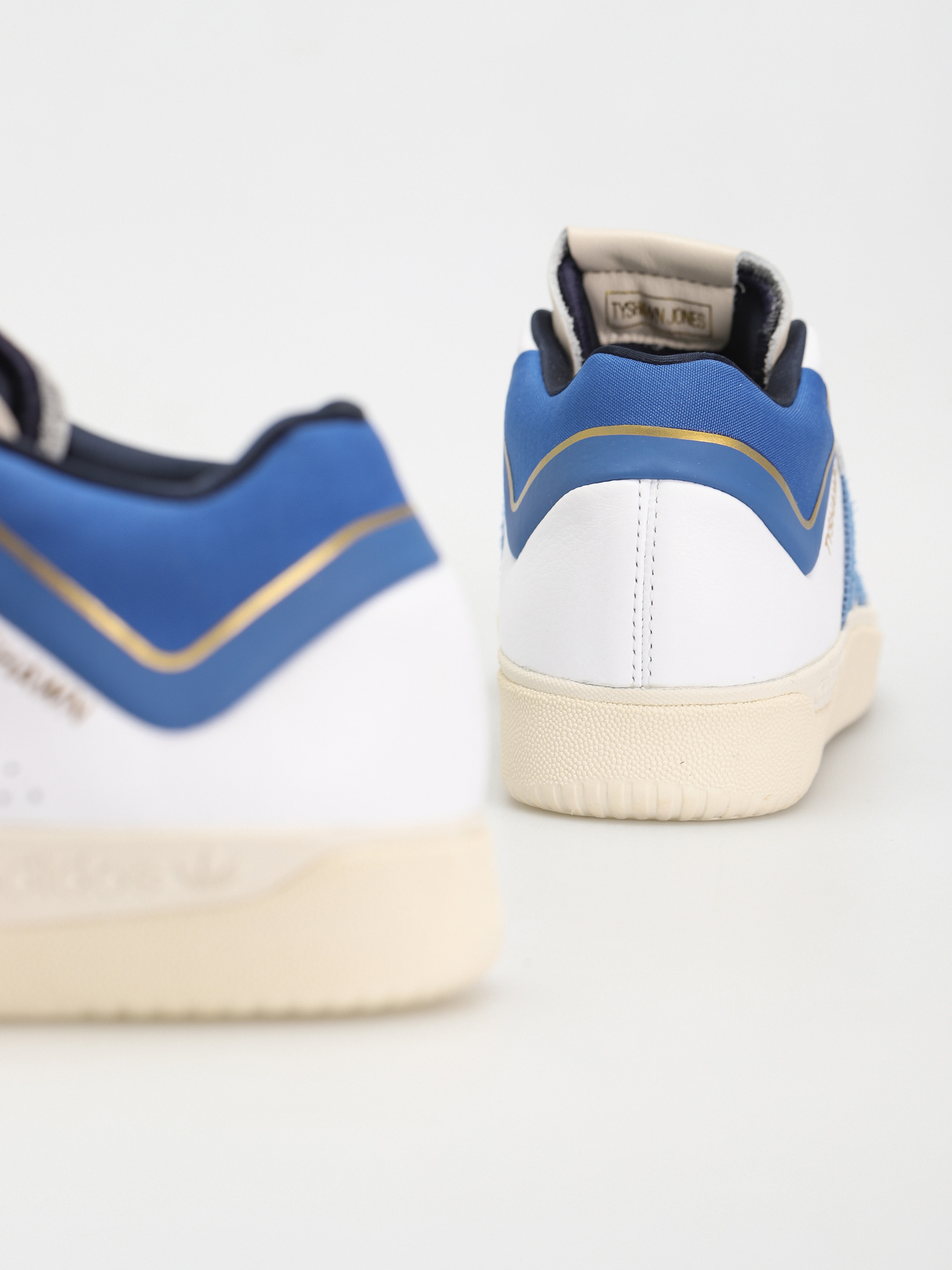 adidas Tyshawn Cipők (ftwwht/custom/royblu)