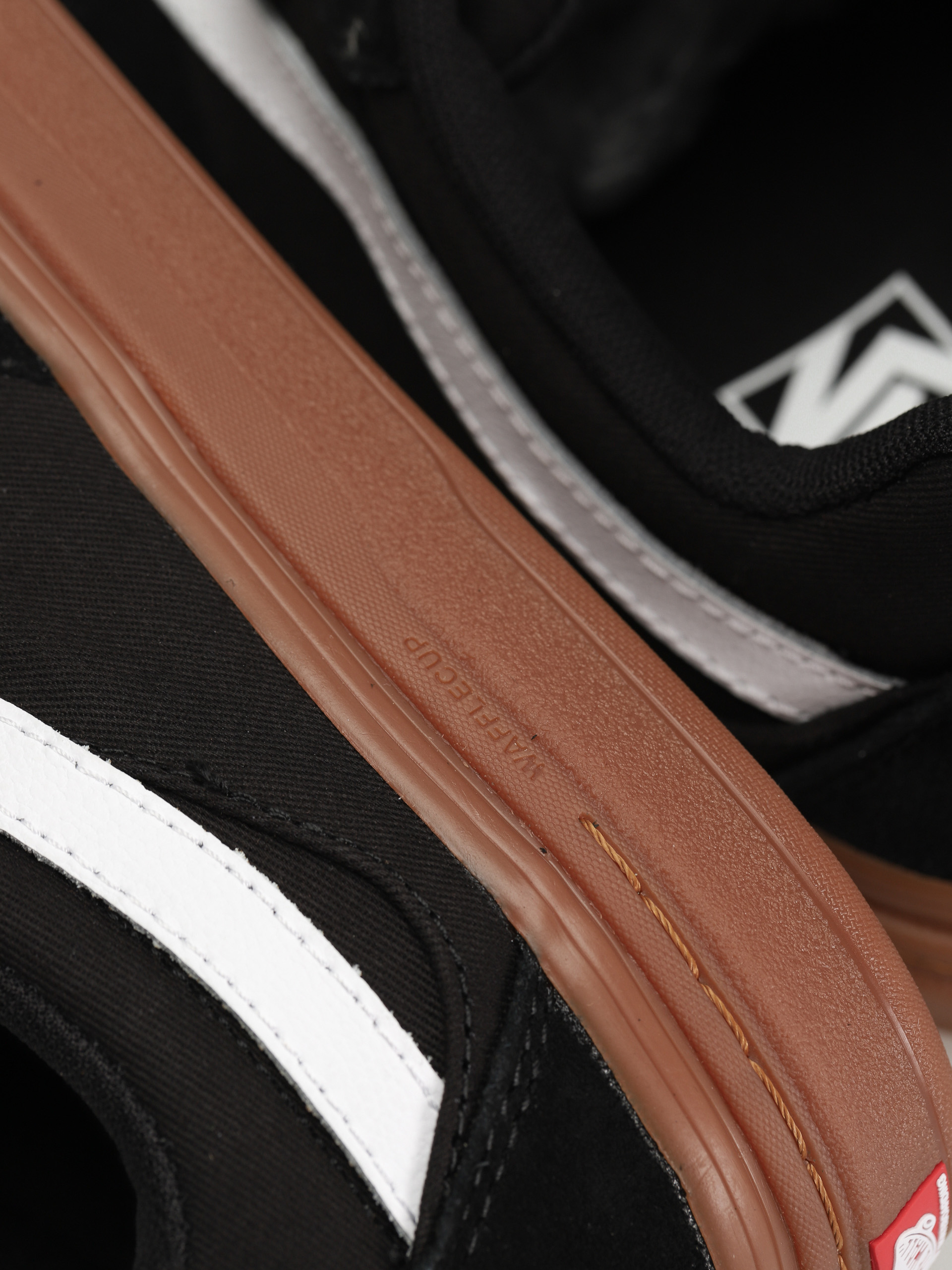 Vans Kyle Walker Cipők (black/gum)