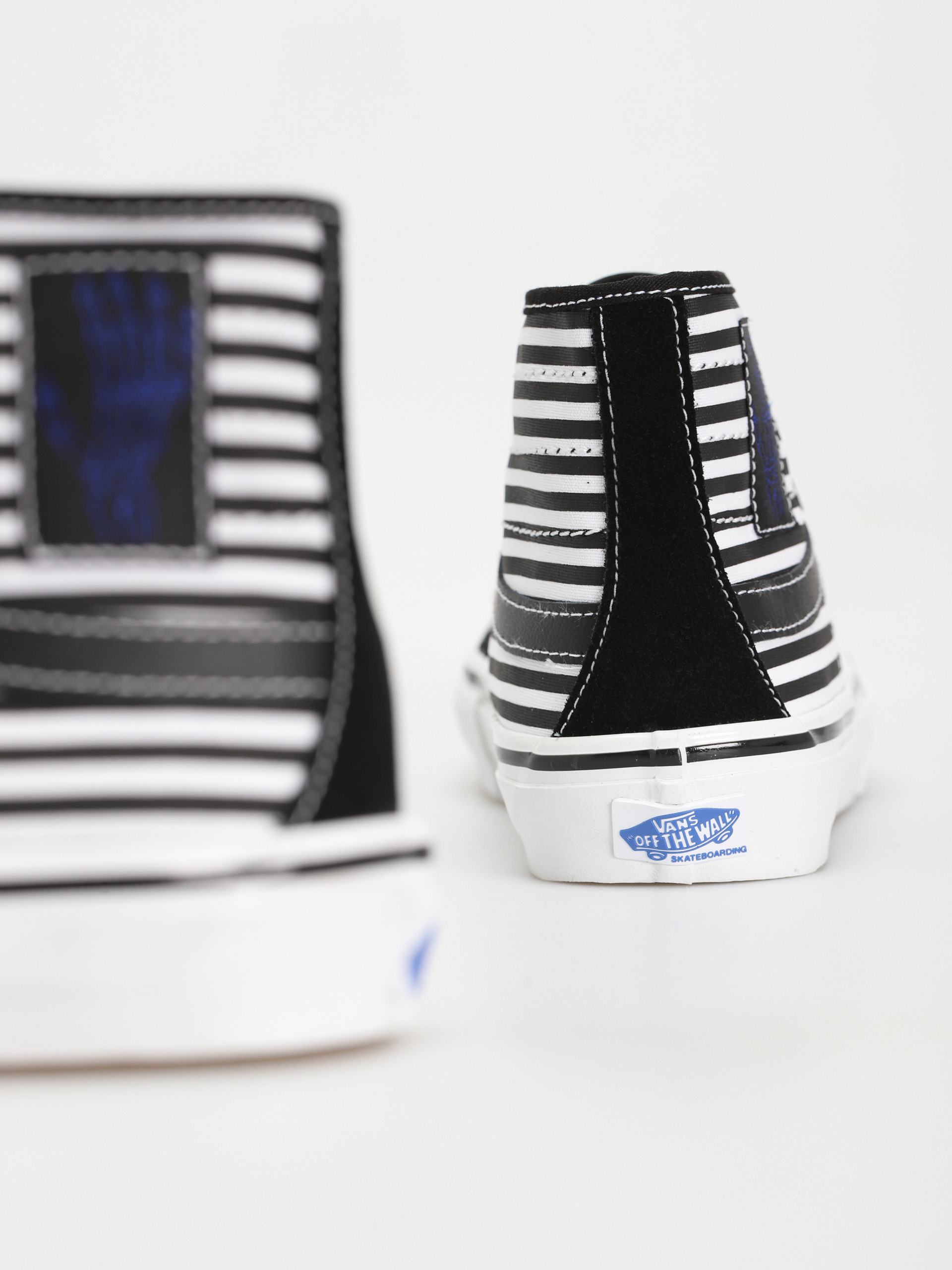Vans Skate Sk8 Hi Decon Cipők (breana geering black/white)