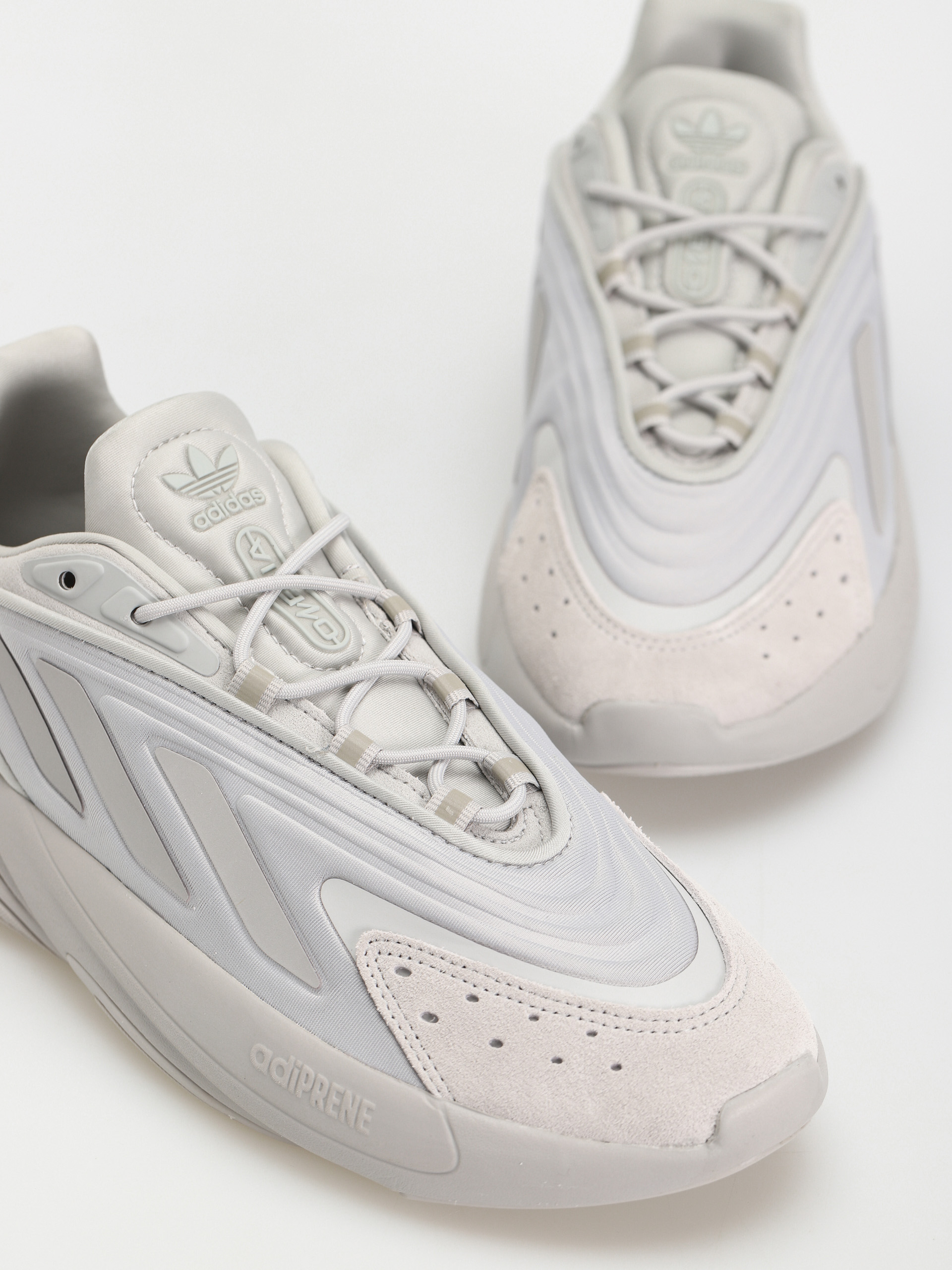 adidas Originals Ozelia Cipők (gretwo/gretwo/grefou)