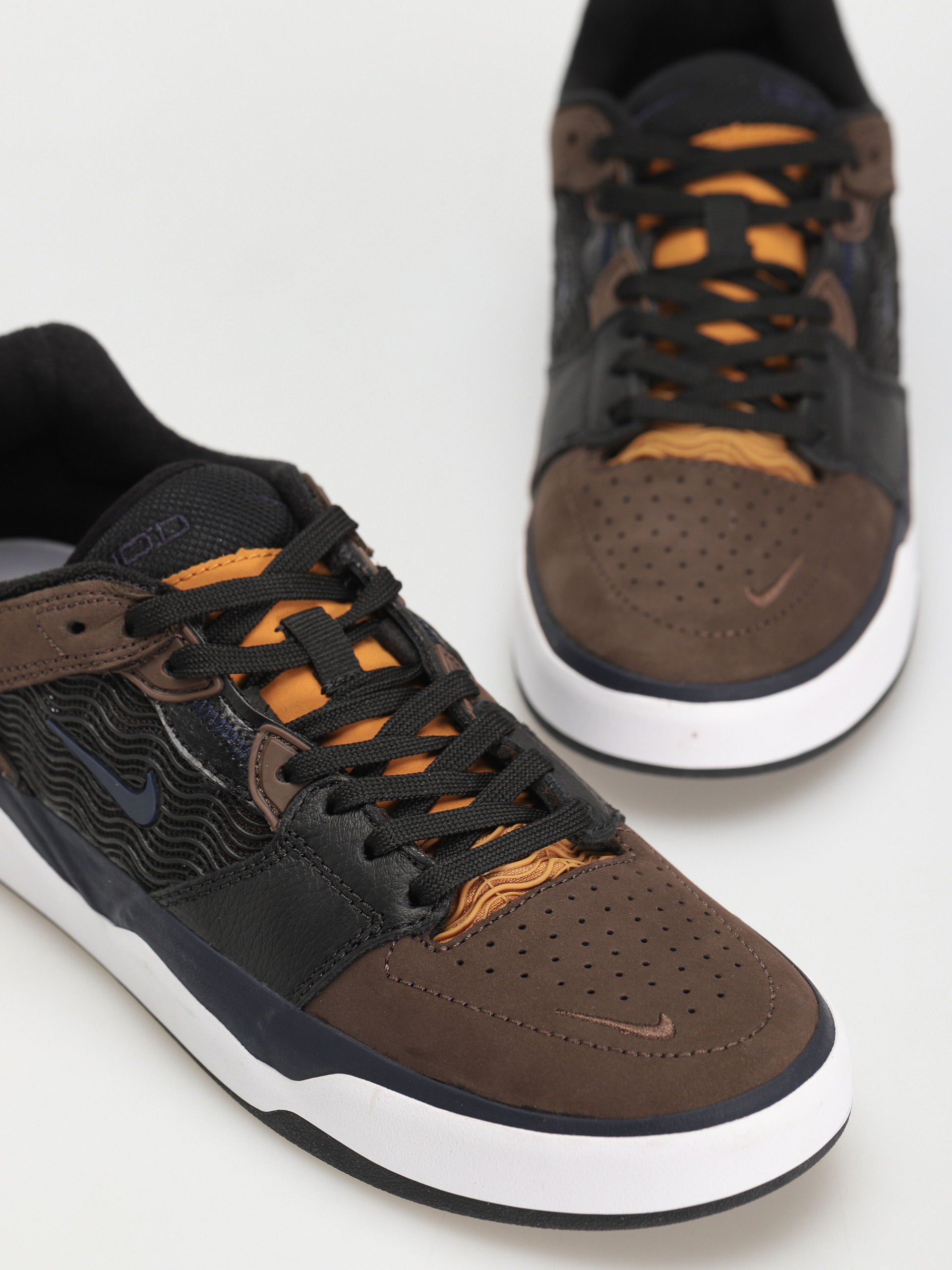 Nike SB Ishod PRM Cipők (baroque brown/obsidian black)