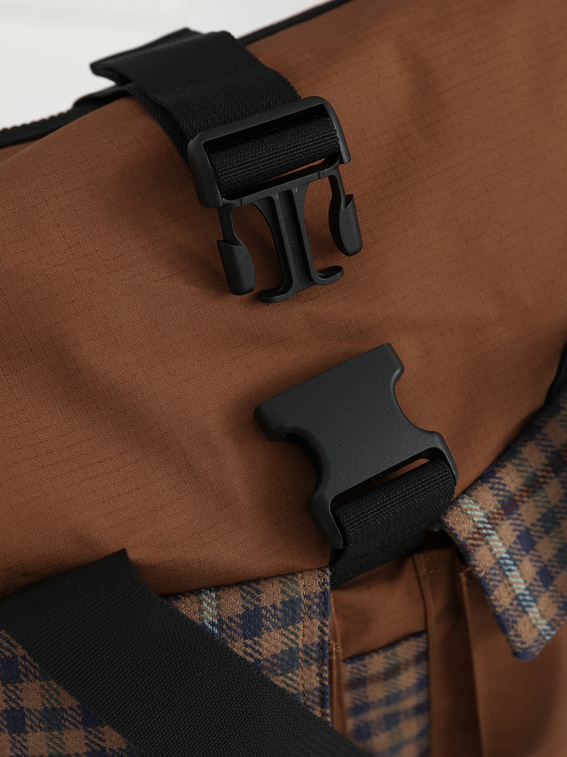 Carhartt WIP Highbury Táska (hamilton brown/asher check/jasper)