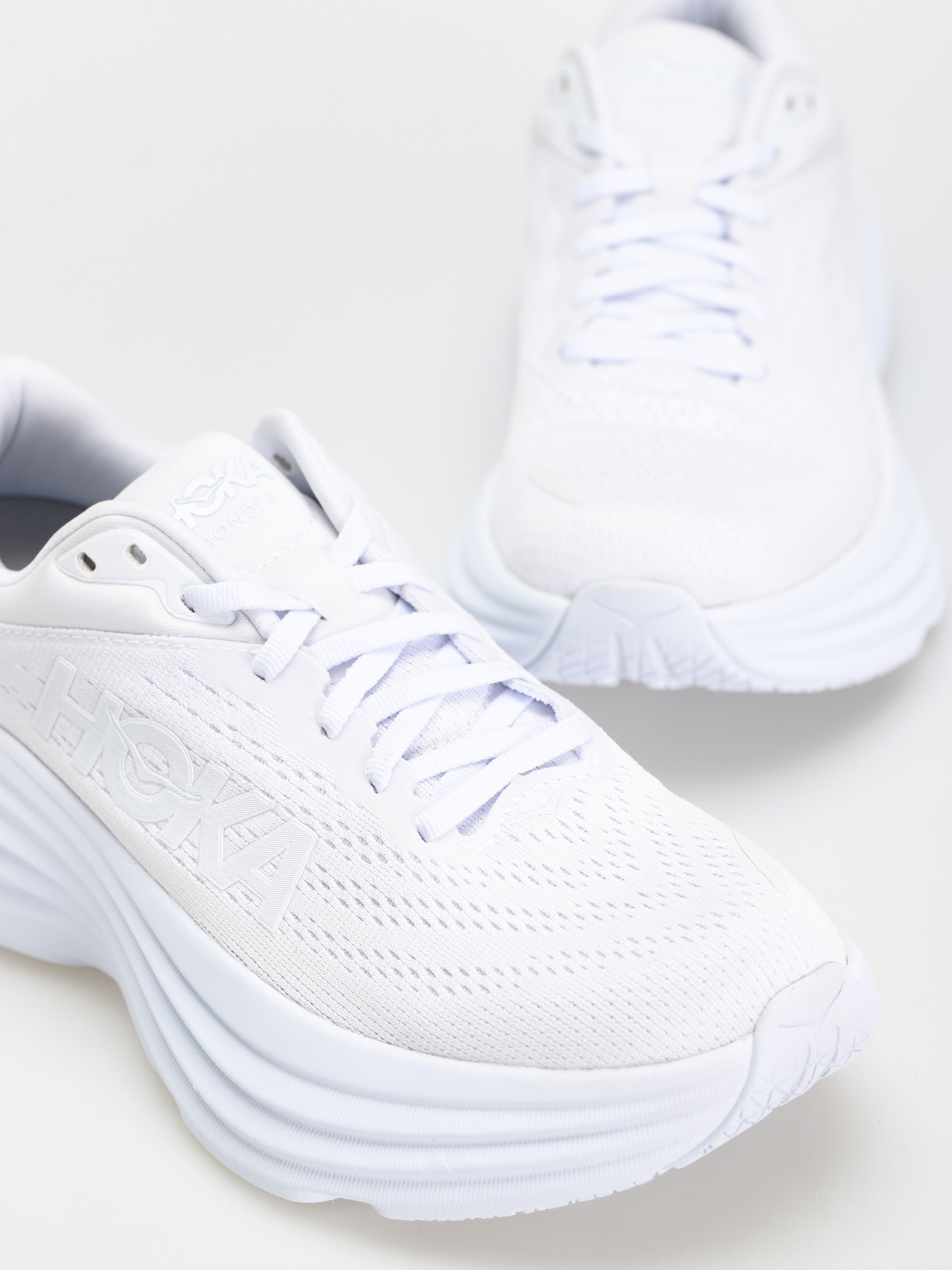 Hoka Bondi 8 Cipők Wmn (white/white)