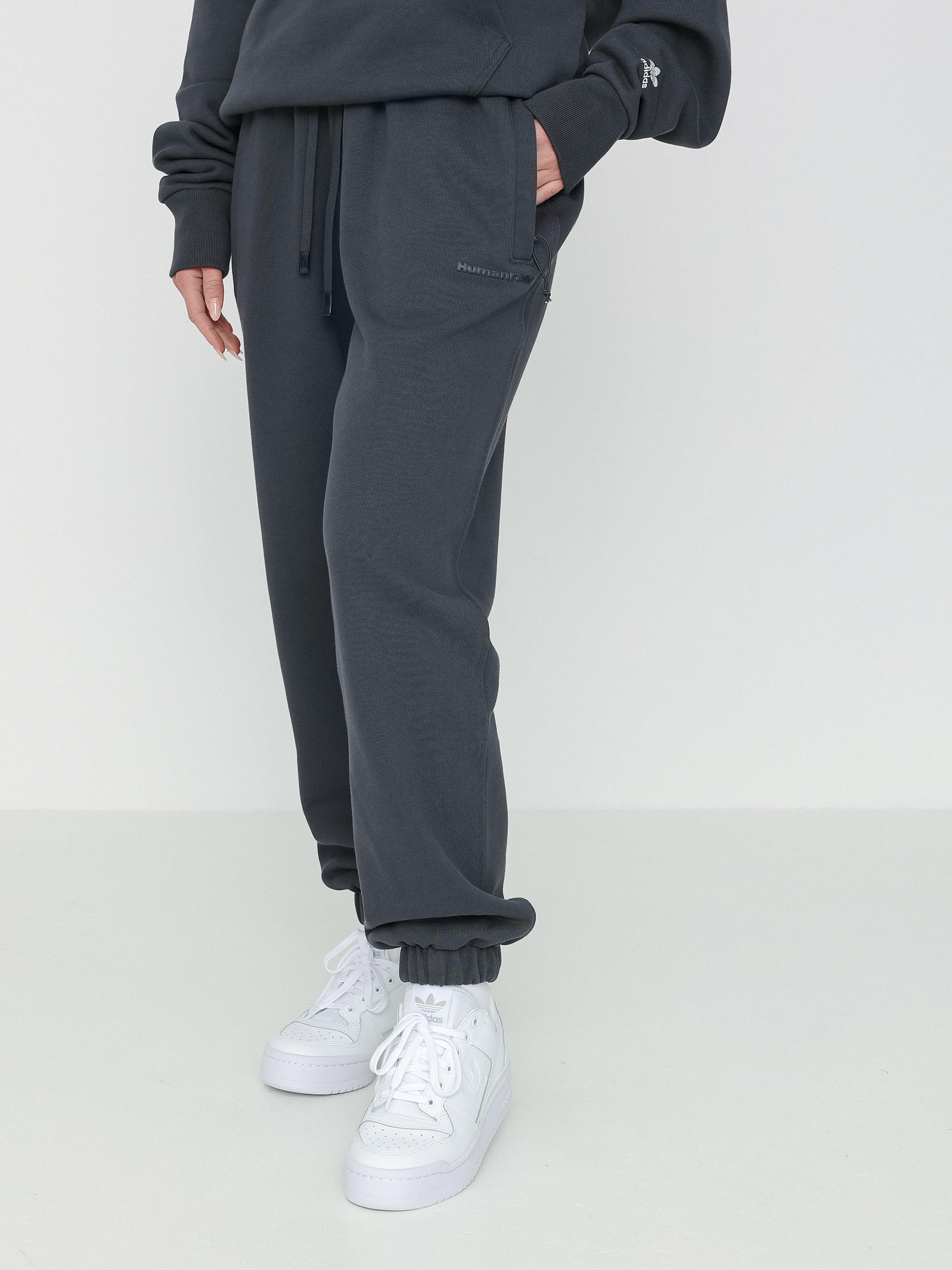 adidas Originals Pharrell Williams Basics Kisnadrág Wmn (ntgrey)