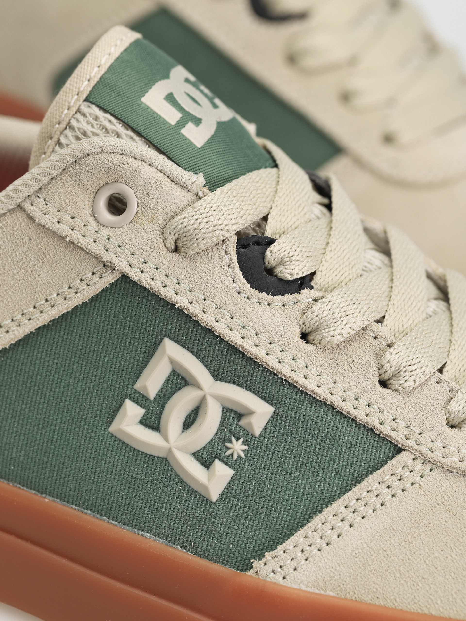 DC Teknic S Cipők (tan/green)