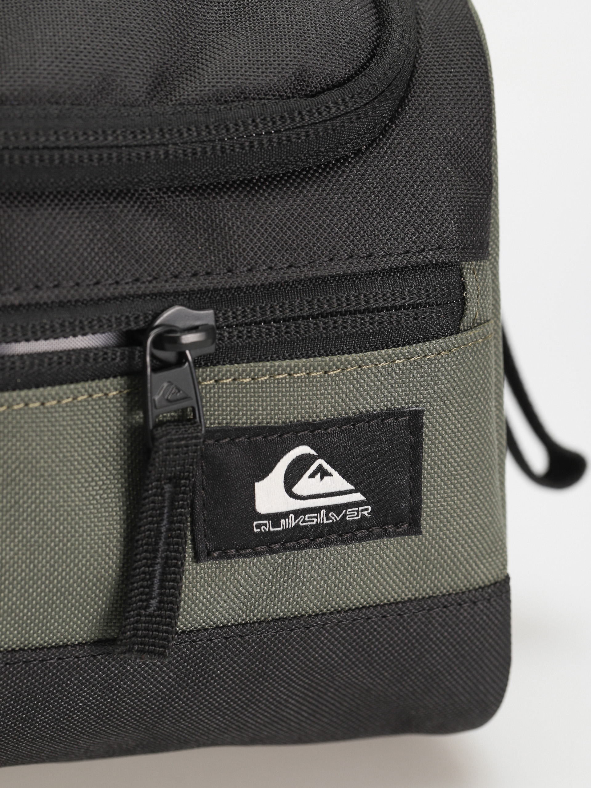Quiksilver Capsule Kozmetikai táska (black/thyme)