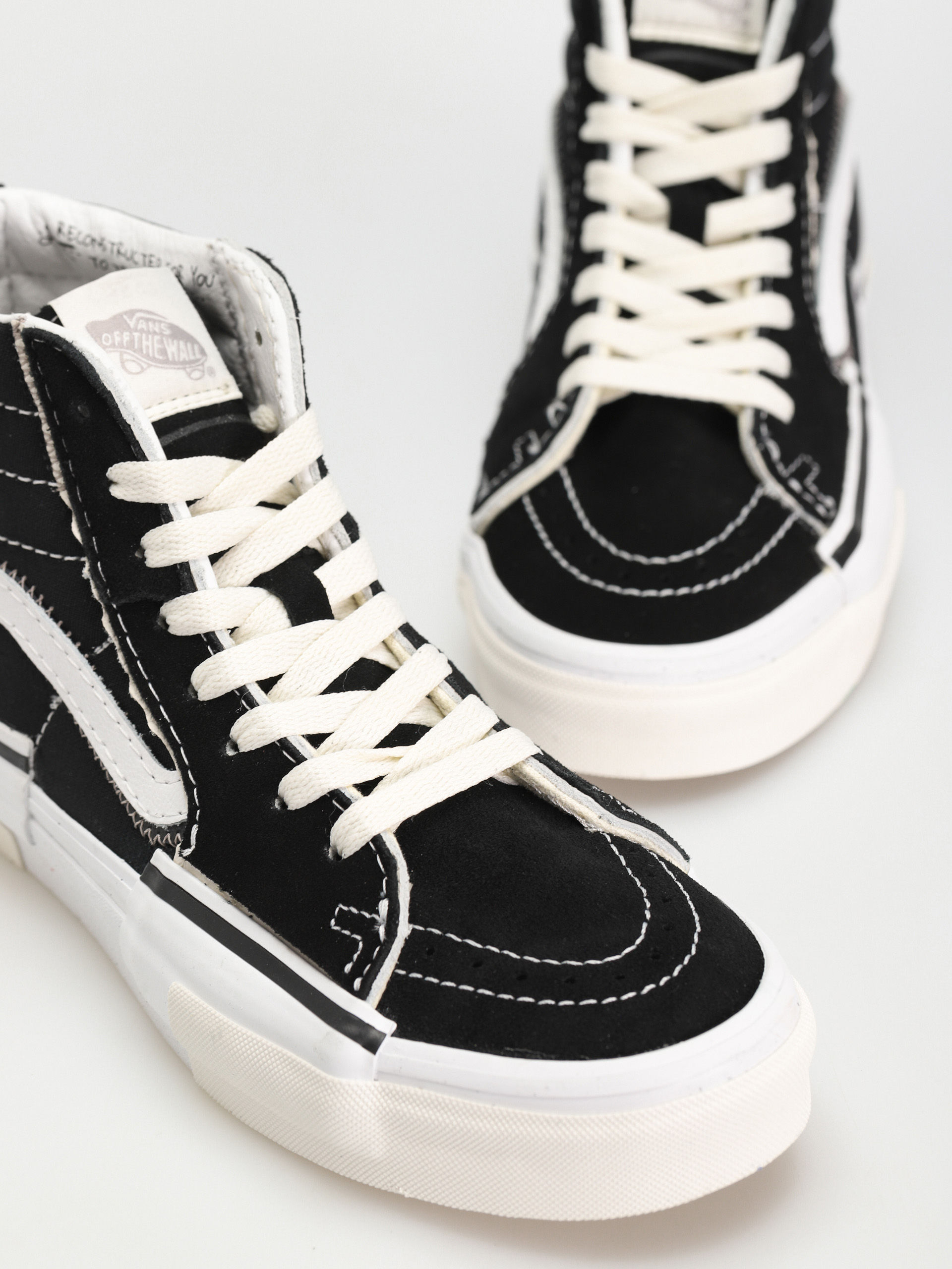 Vans Sk8 Hi Reconstruct Cipők (black/true white)