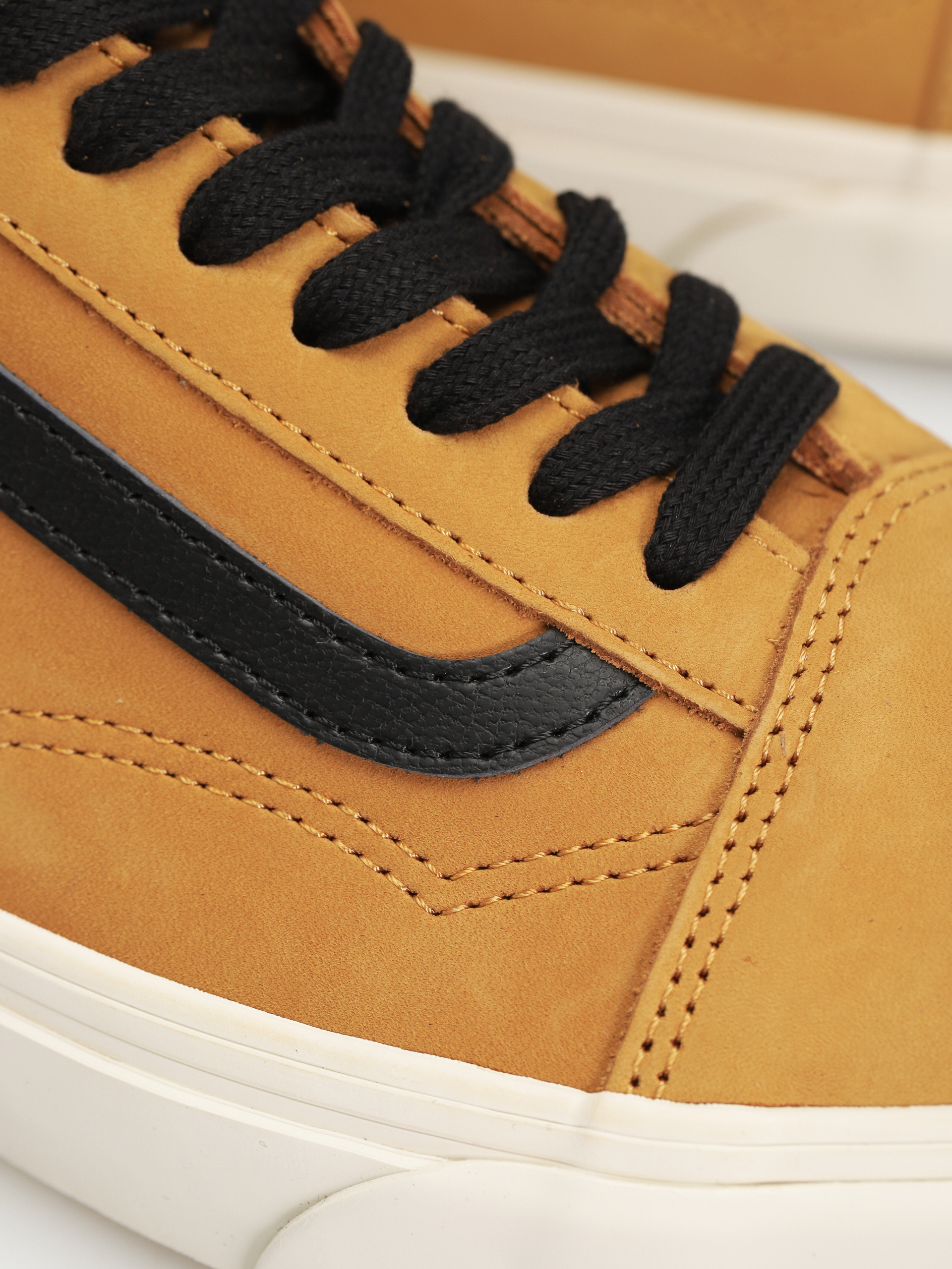 Vans Old Skool Cipők (nubuck honey gold/black)