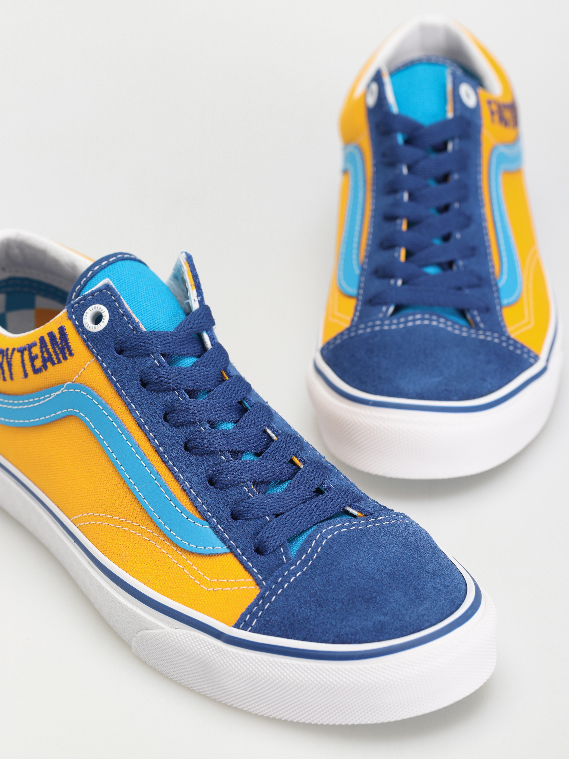 Vans Style 36 Cipők (our legends gt/dyno blue/yellow)