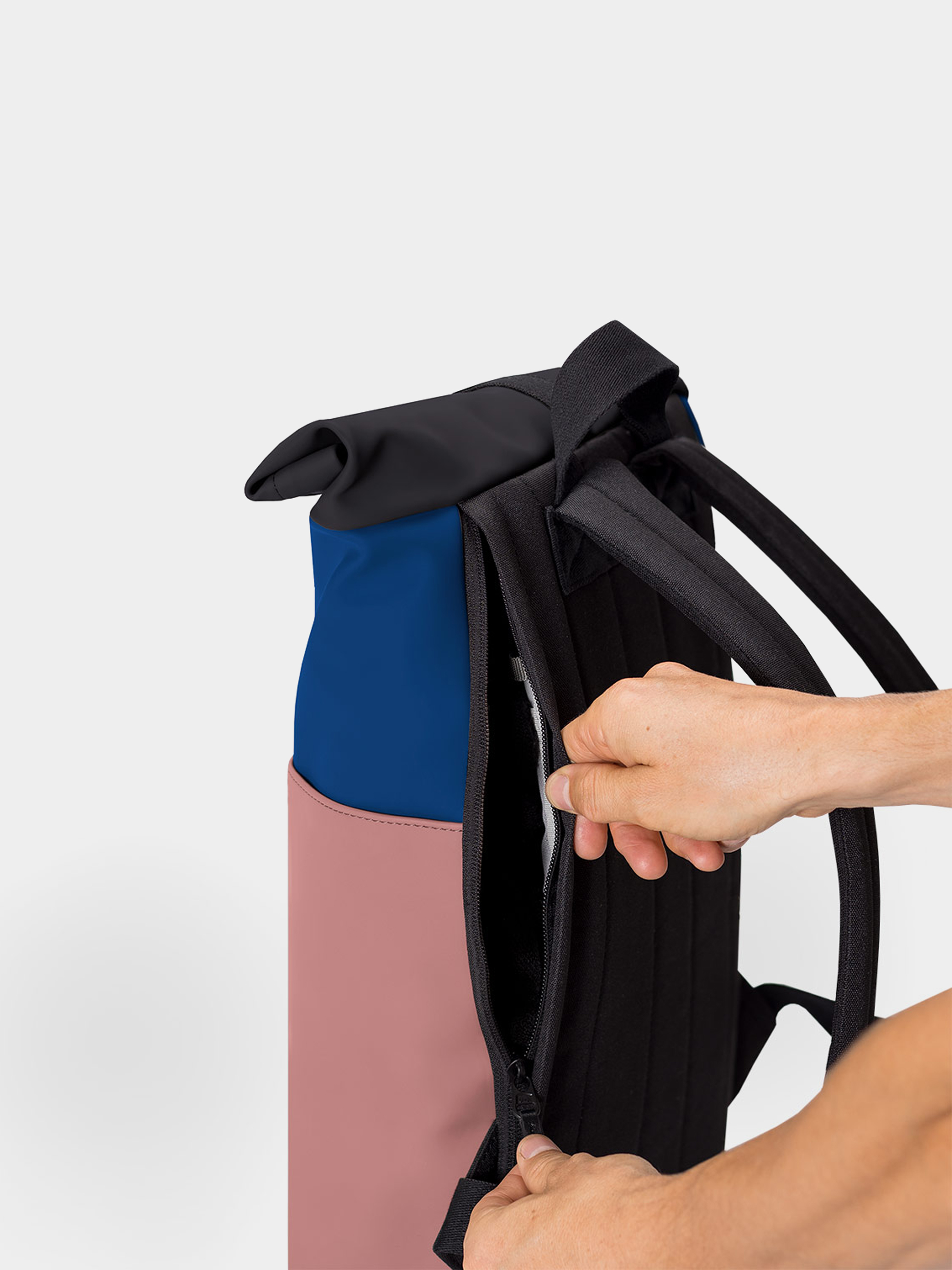 Ucon Acrobatics Hajo Mini Lotus Hátizsák (royal blue dark rose)