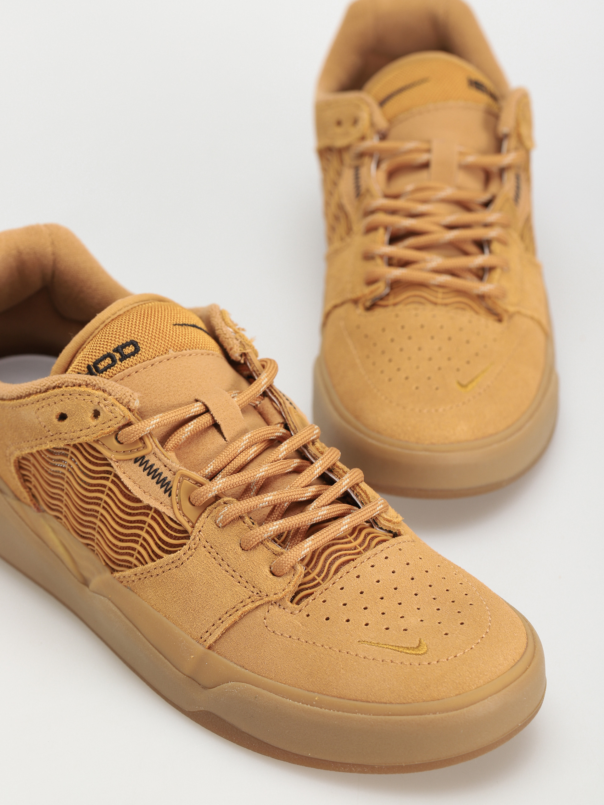 Nike SB Ishod Wair Cipők (flax/wheat flax gum light brown)