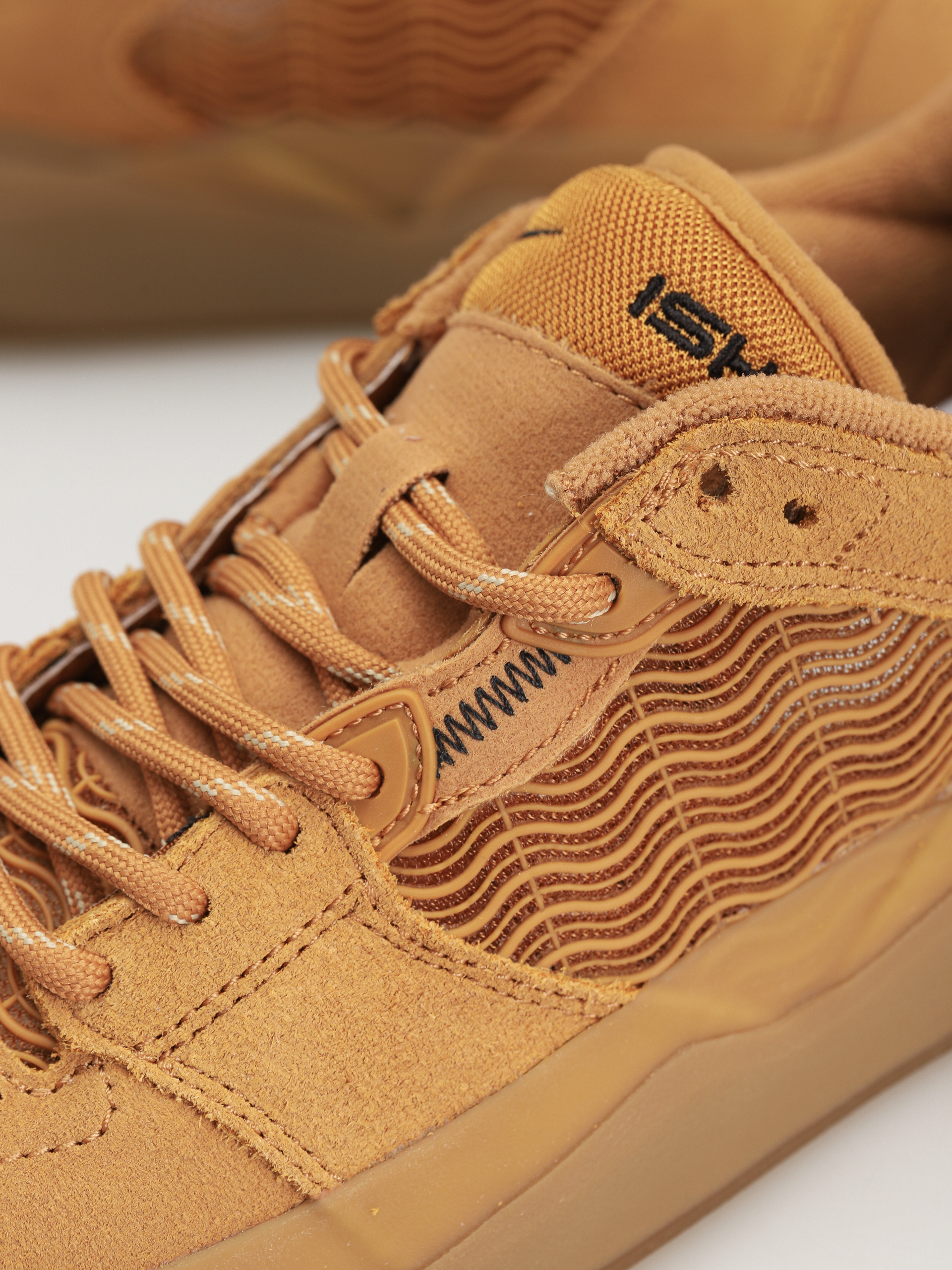 Nike SB Ishod Wair Cipők (flax/wheat flax gum light brown)