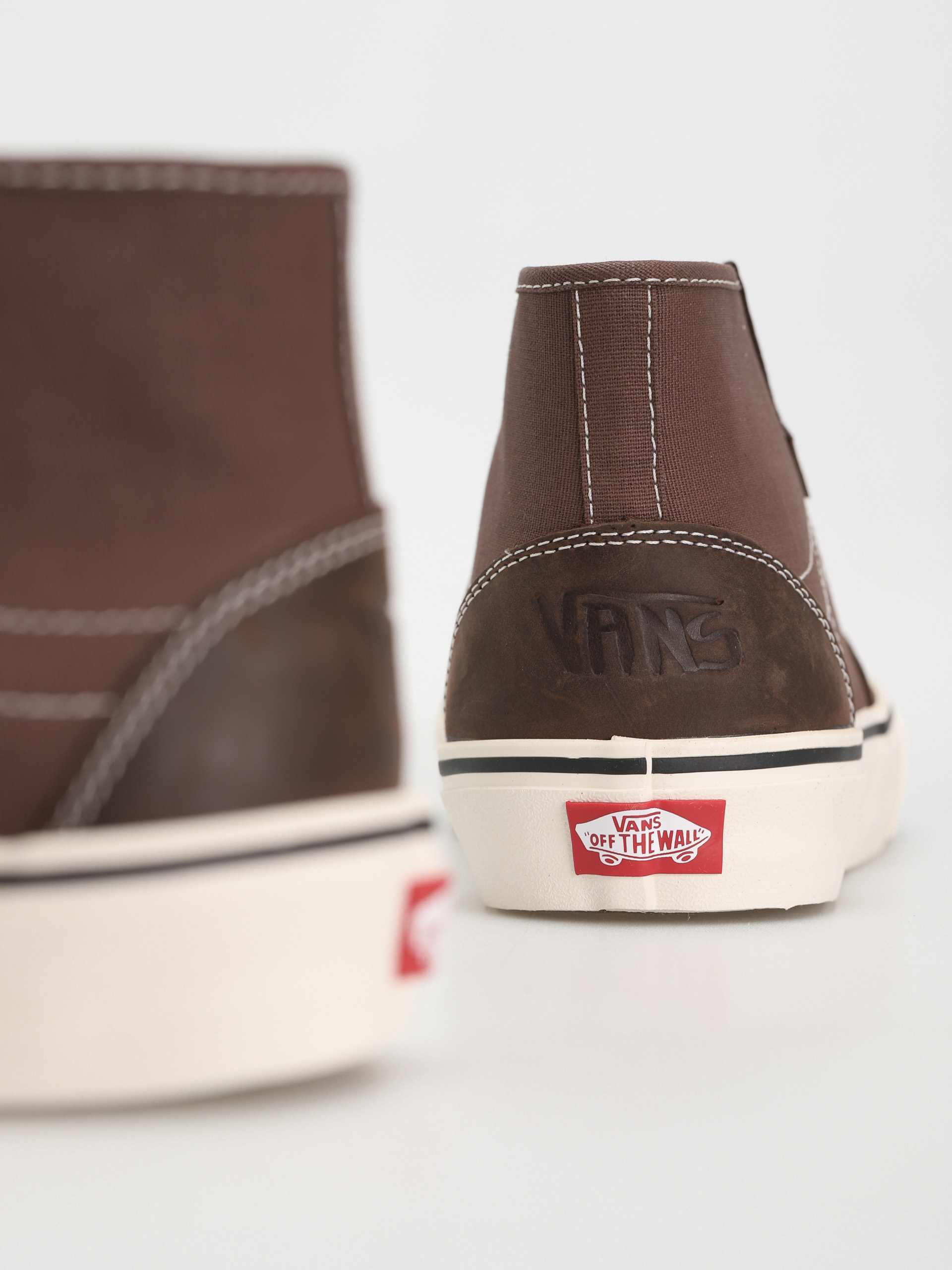 Vans Ua Destruct Mid VR3 Cipők (harry bryant brown)