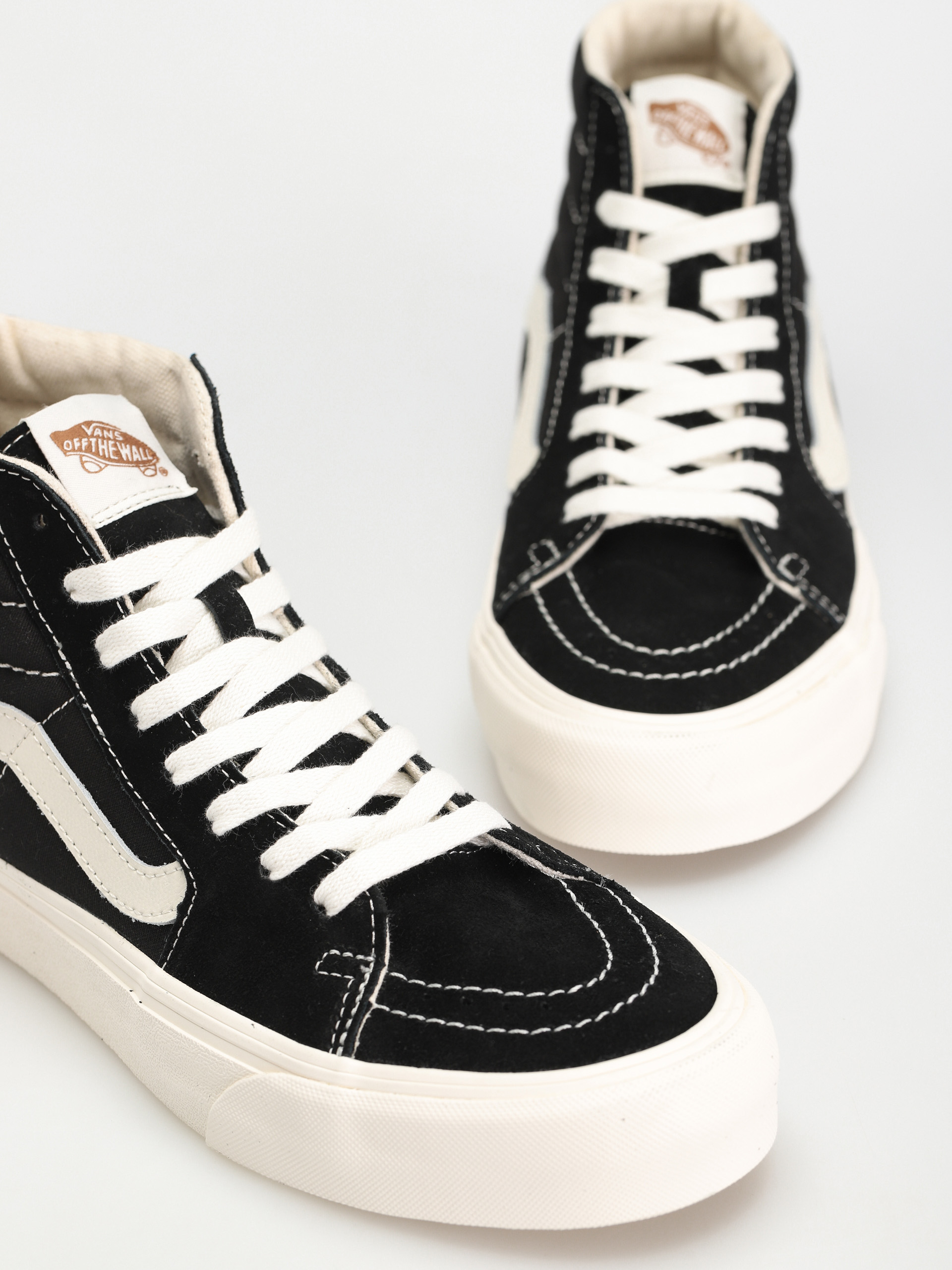 Vans Sk8 Hi VR3 Cipők (black/marshmallow)
