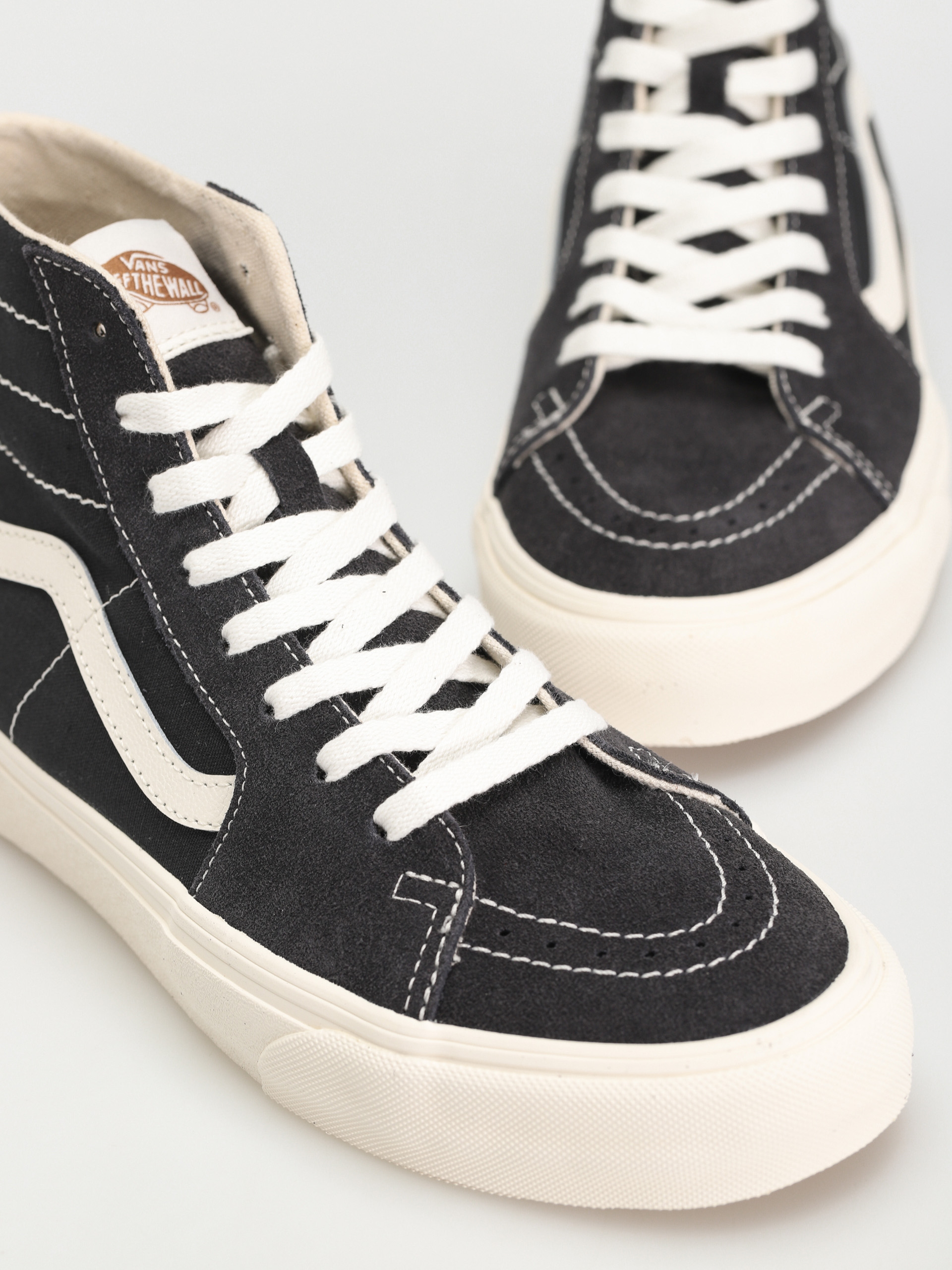 Vans Sk8 Hi Tapered VR3 Cipők (raven/marshmallow)