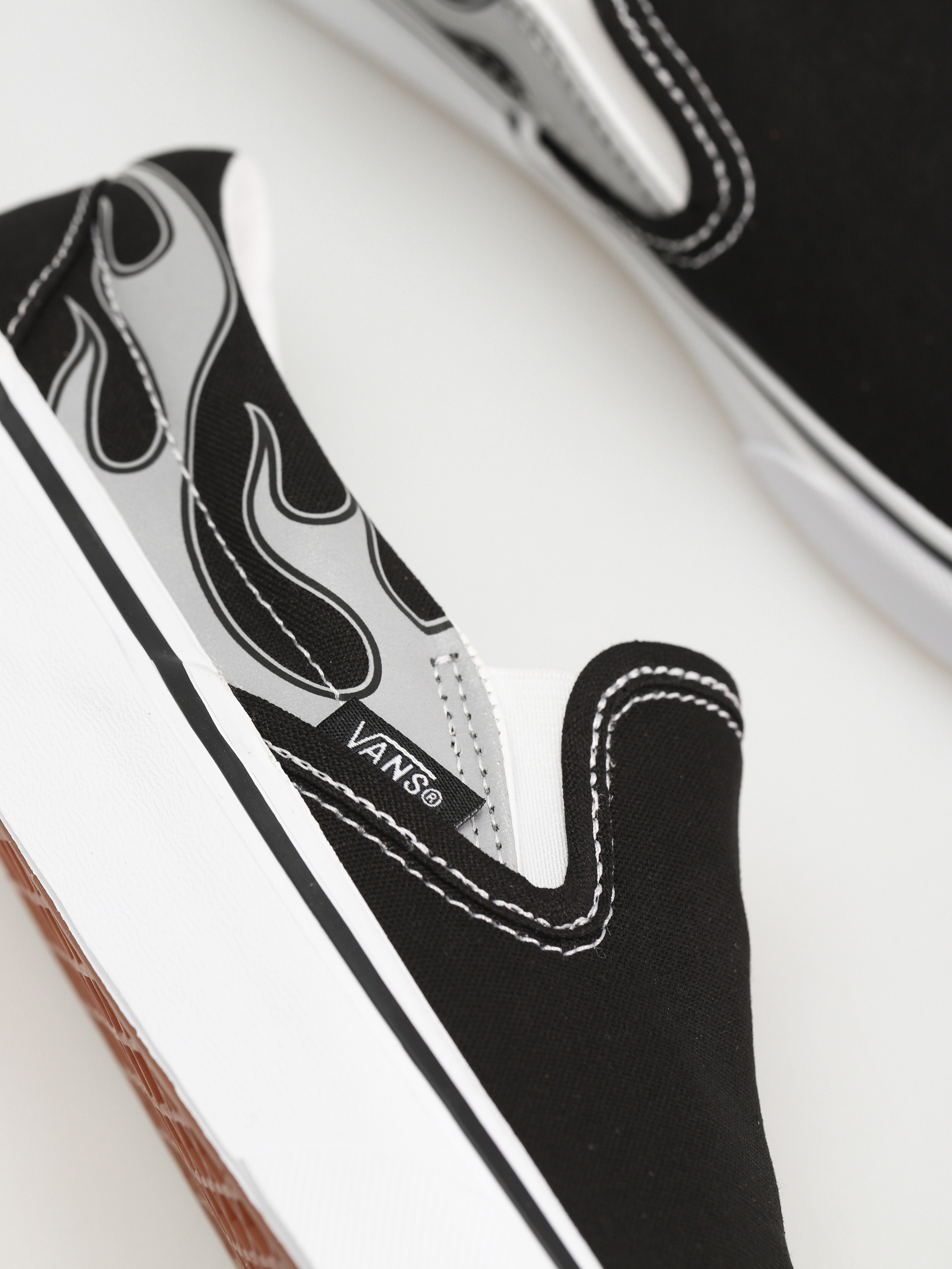 Vans Classic Slip On Cipők (reflective flame black)