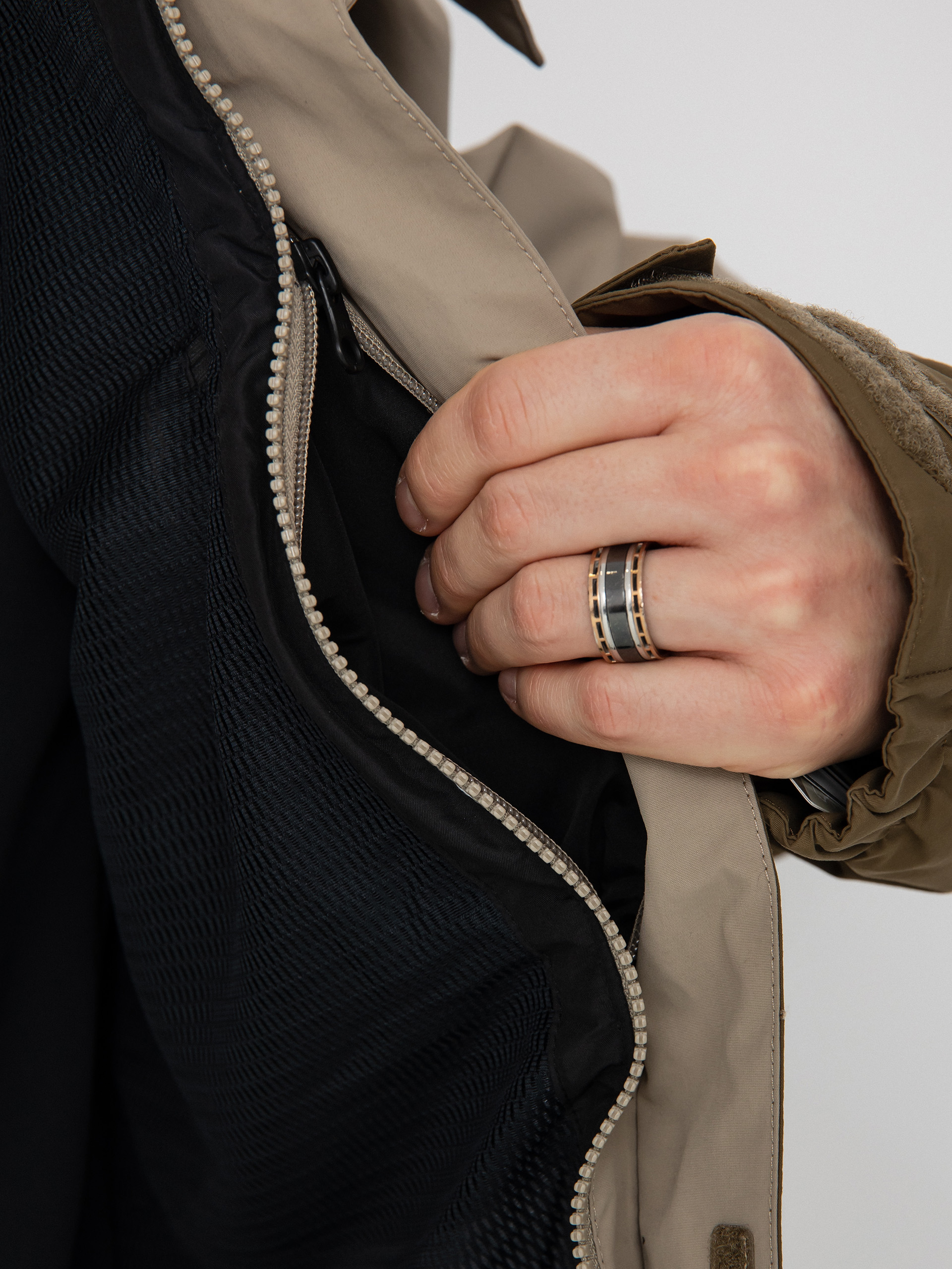 Férfi Volcom L Gore Tex Snowboard dzseki (dark khaki)