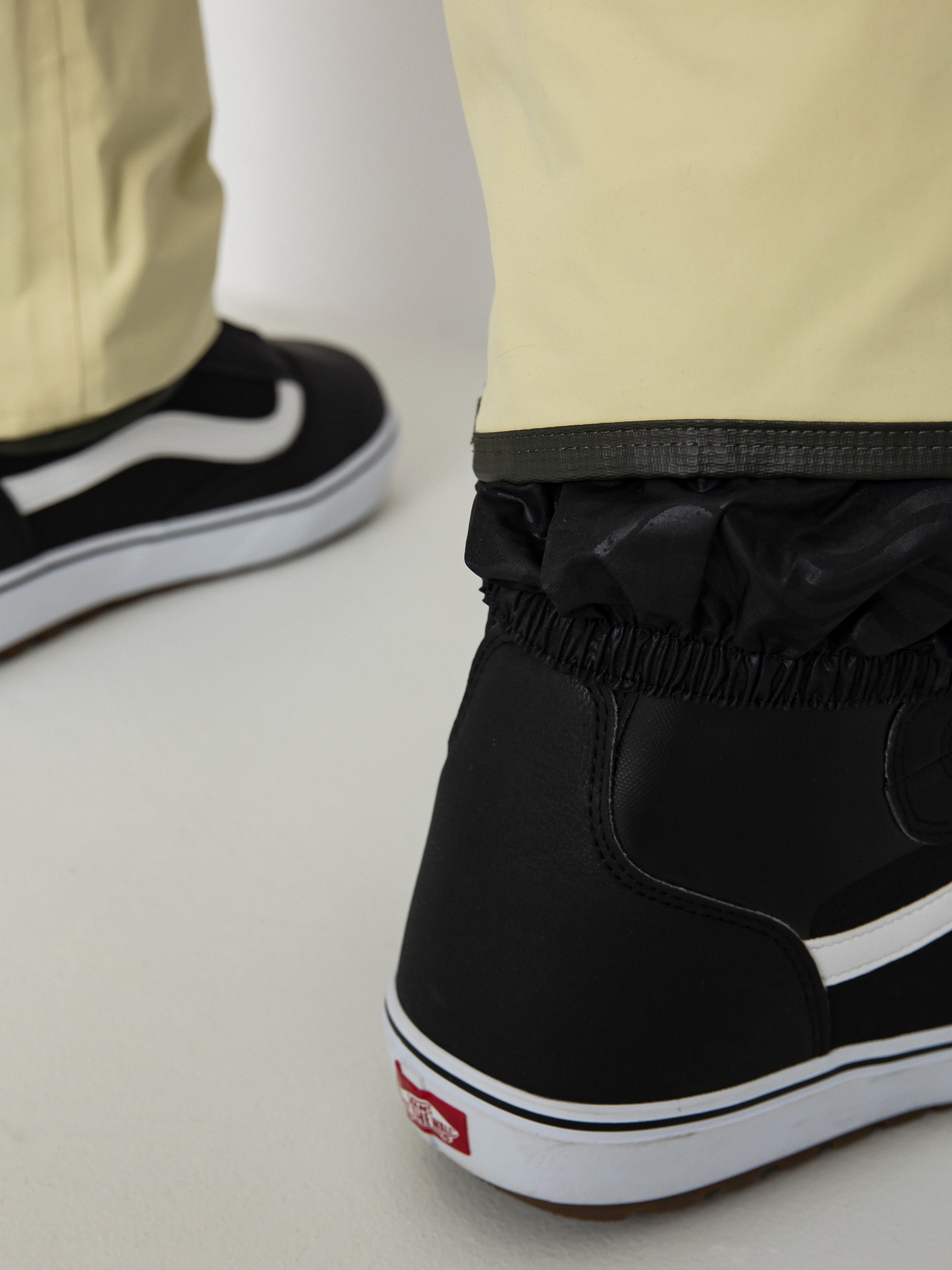 Férfi Volcom L Gore Tex Snowboard nadrág (khaki)