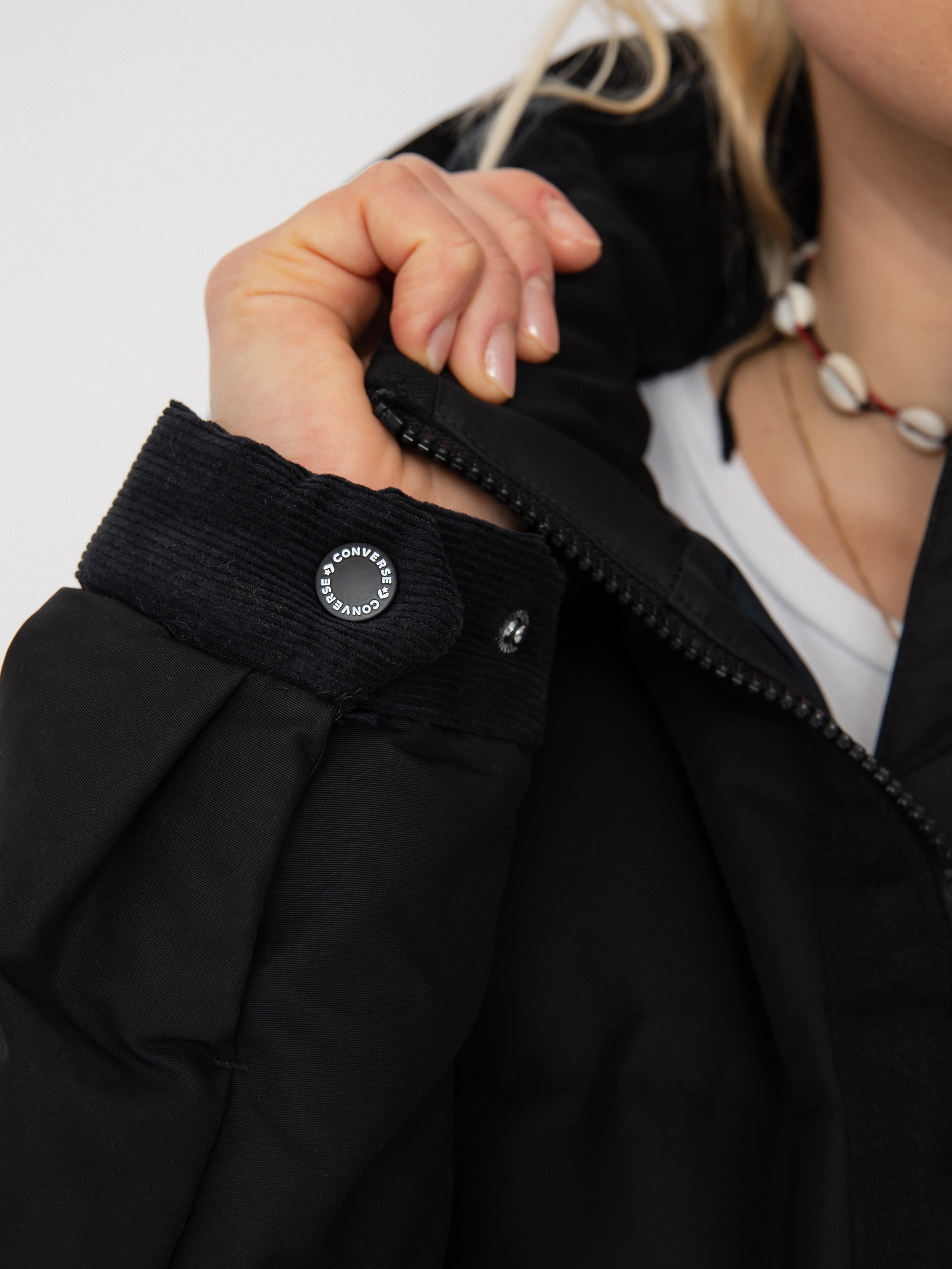 Converse Premium Fashion Long Down Dzseki Wmn (black)