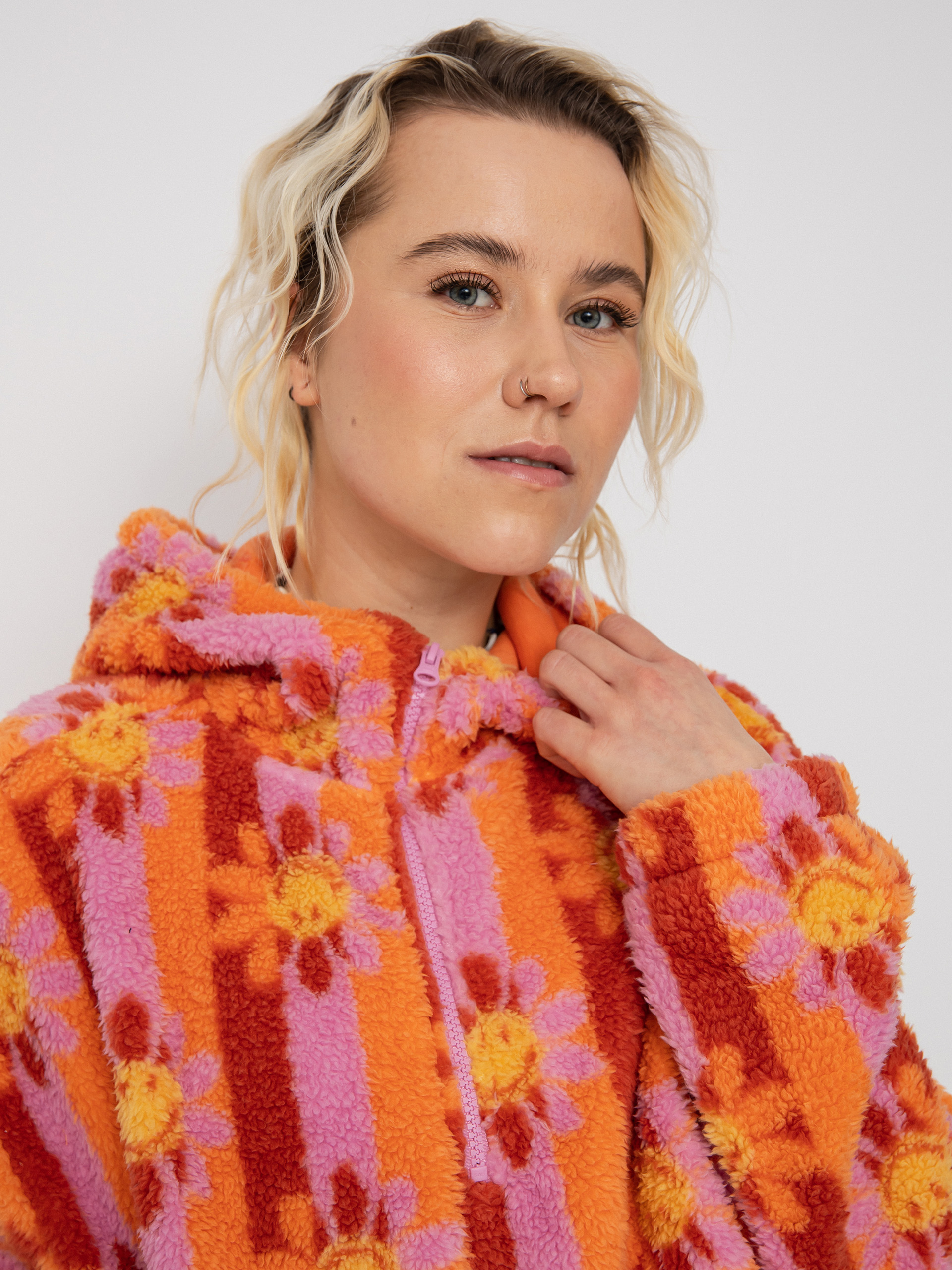 Női Billabong X Smiley Cozy Smiles Polár pulóver (orange kiss)