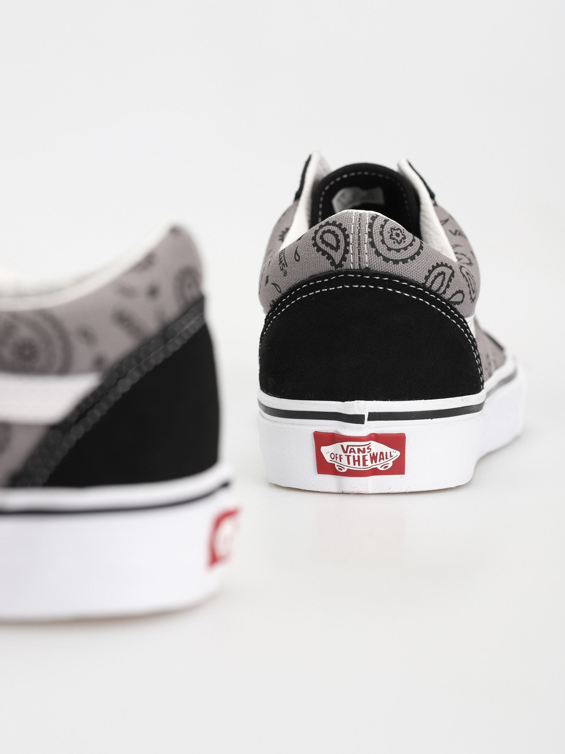 Vans Old Skool Cipők (paisley gray/true white)