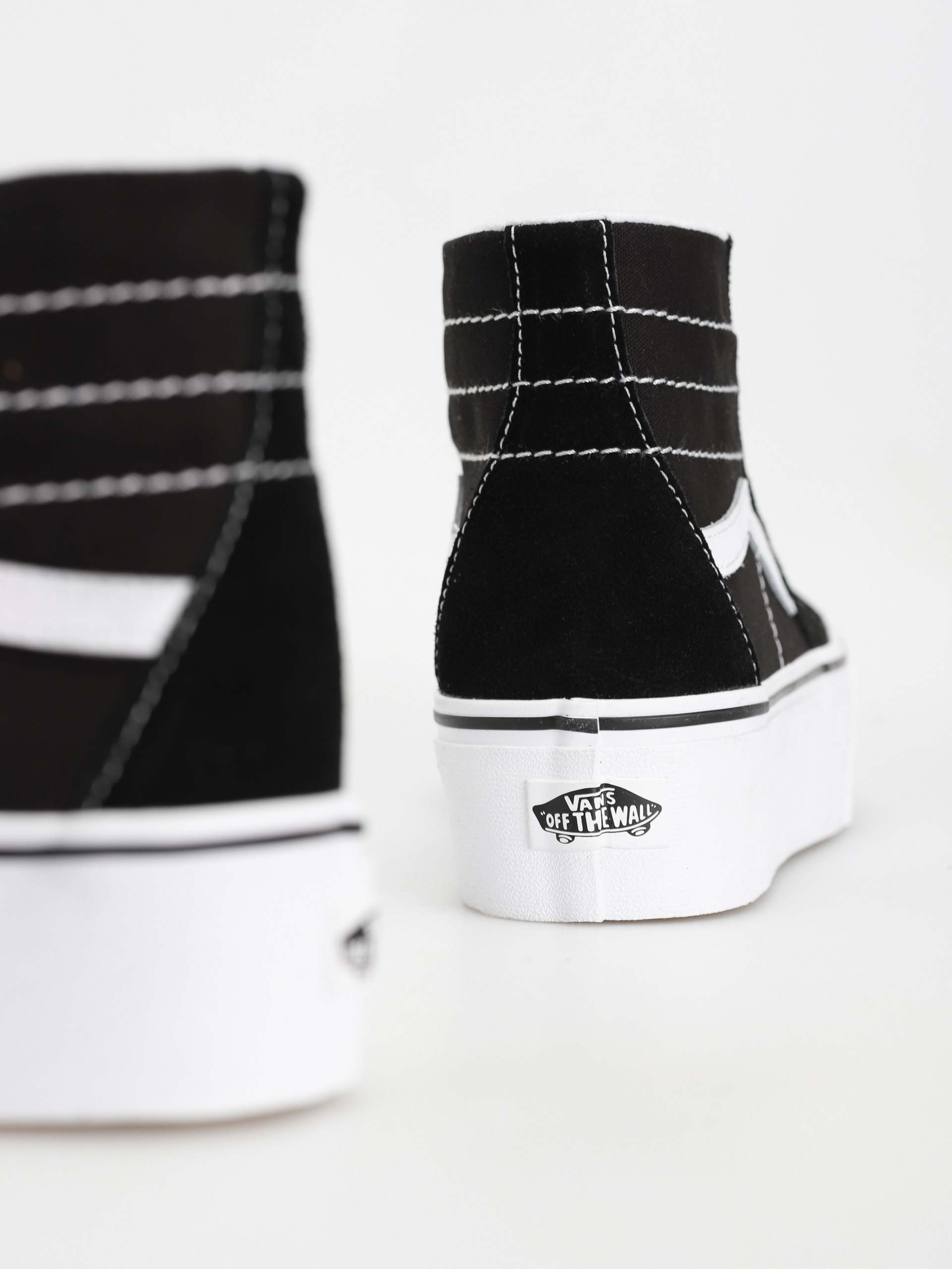 Vans Sk8 Hi Tapered Stackform Cipők Wmn (black/true white)