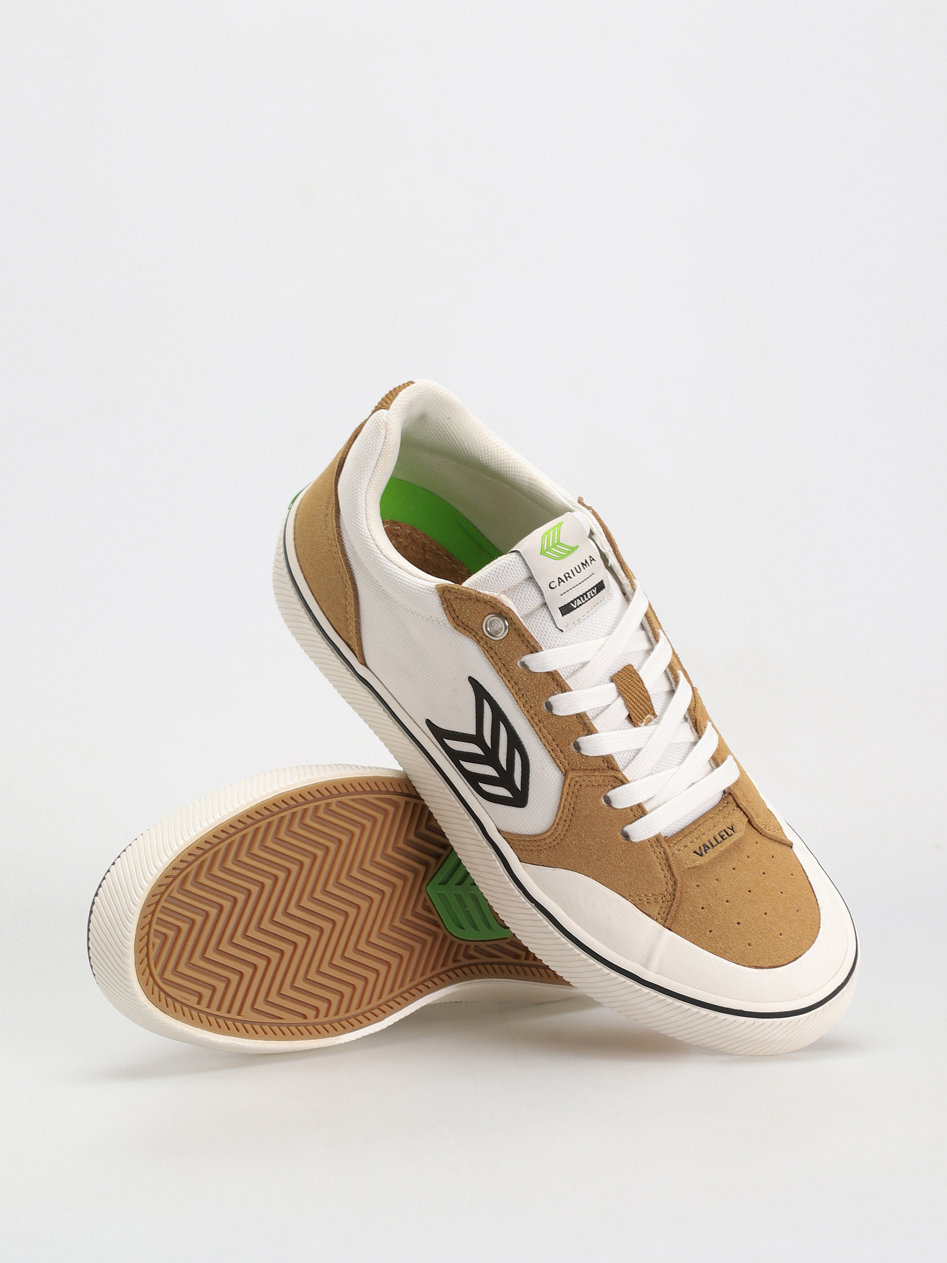 Cariuma Vallely Cipők (camel/off white/black)