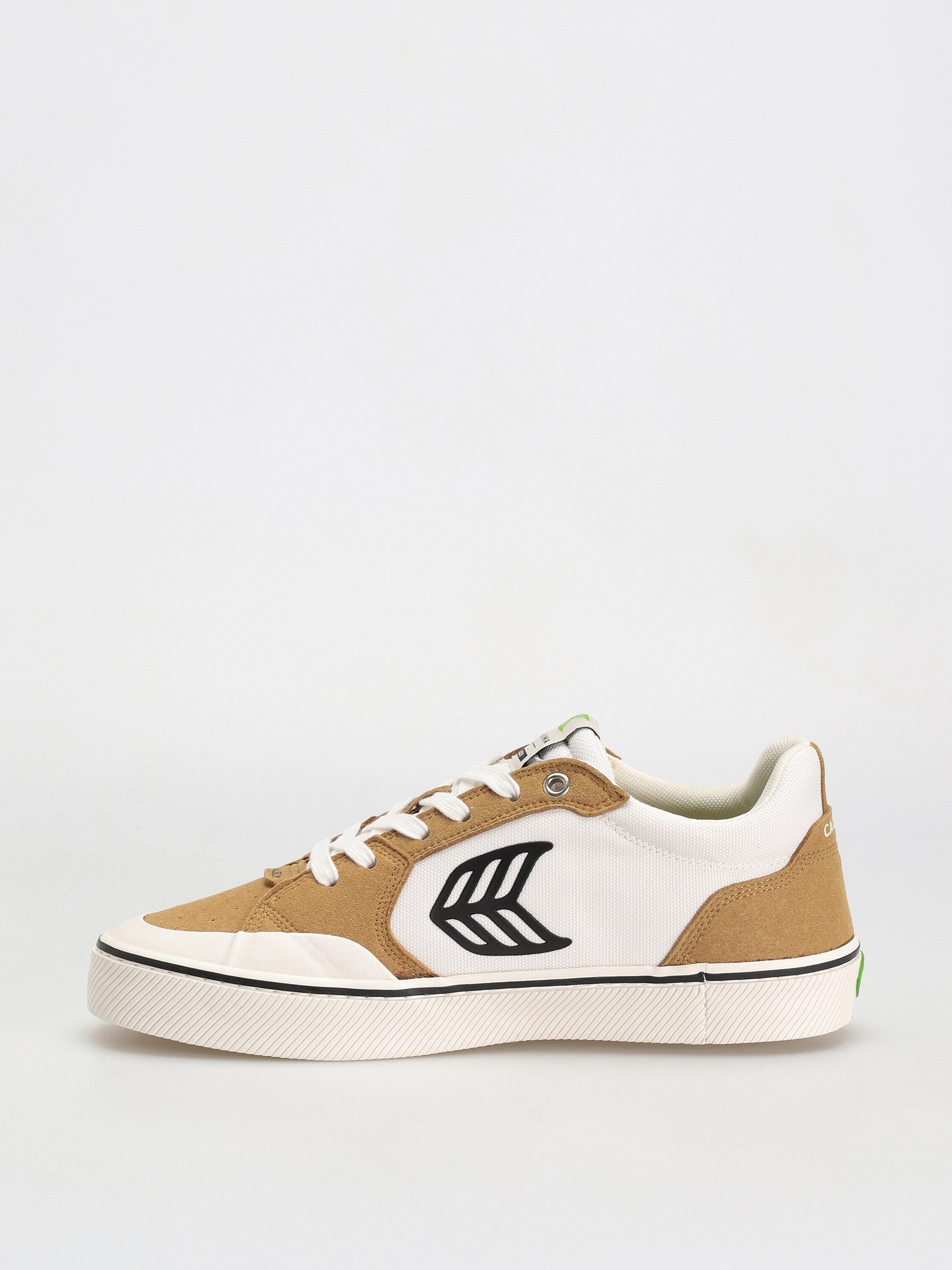 Cariuma Vallely Cipők (camel/off white/black)