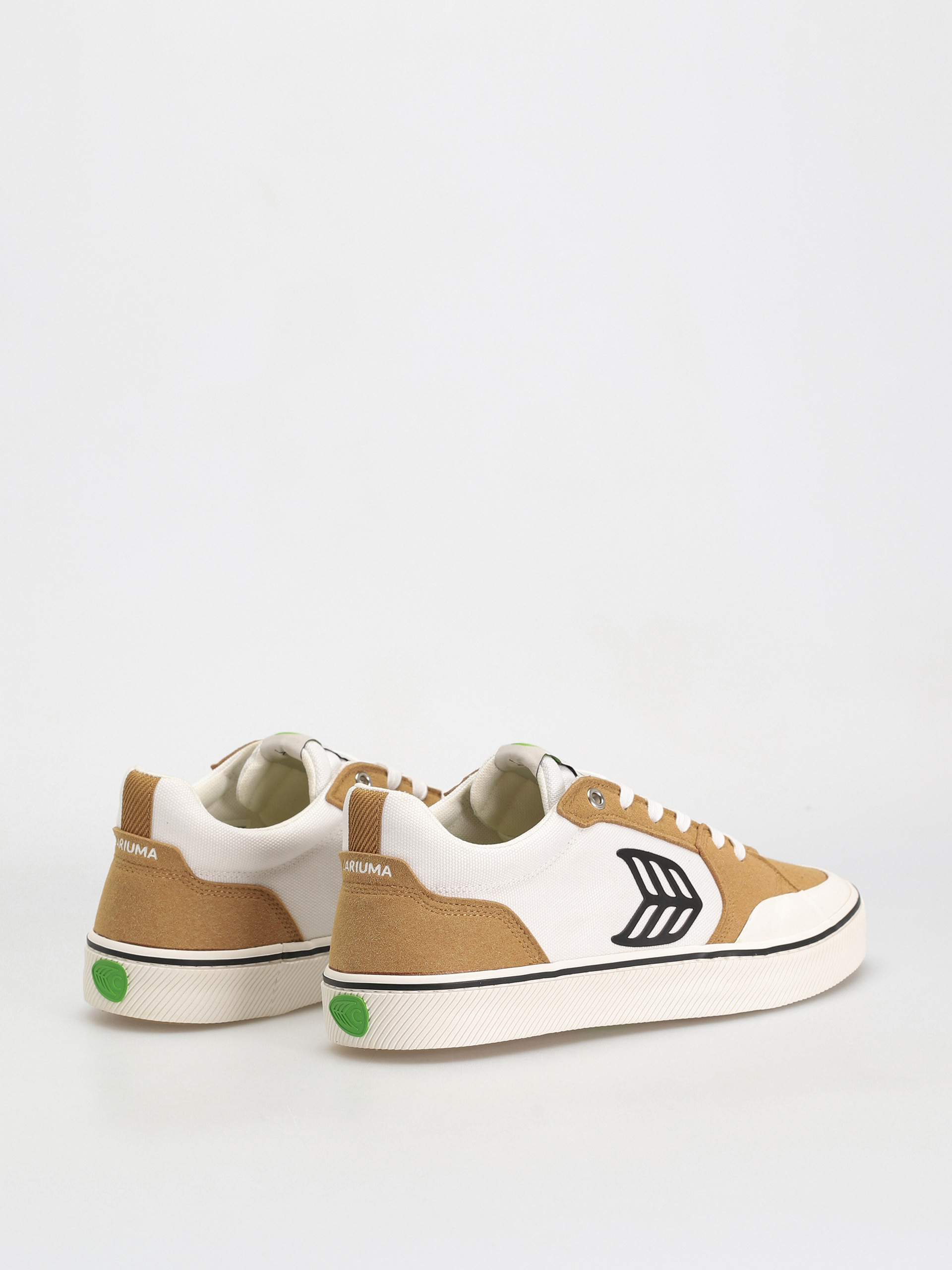 Cariuma Vallely Cipők (camel/off white/black)