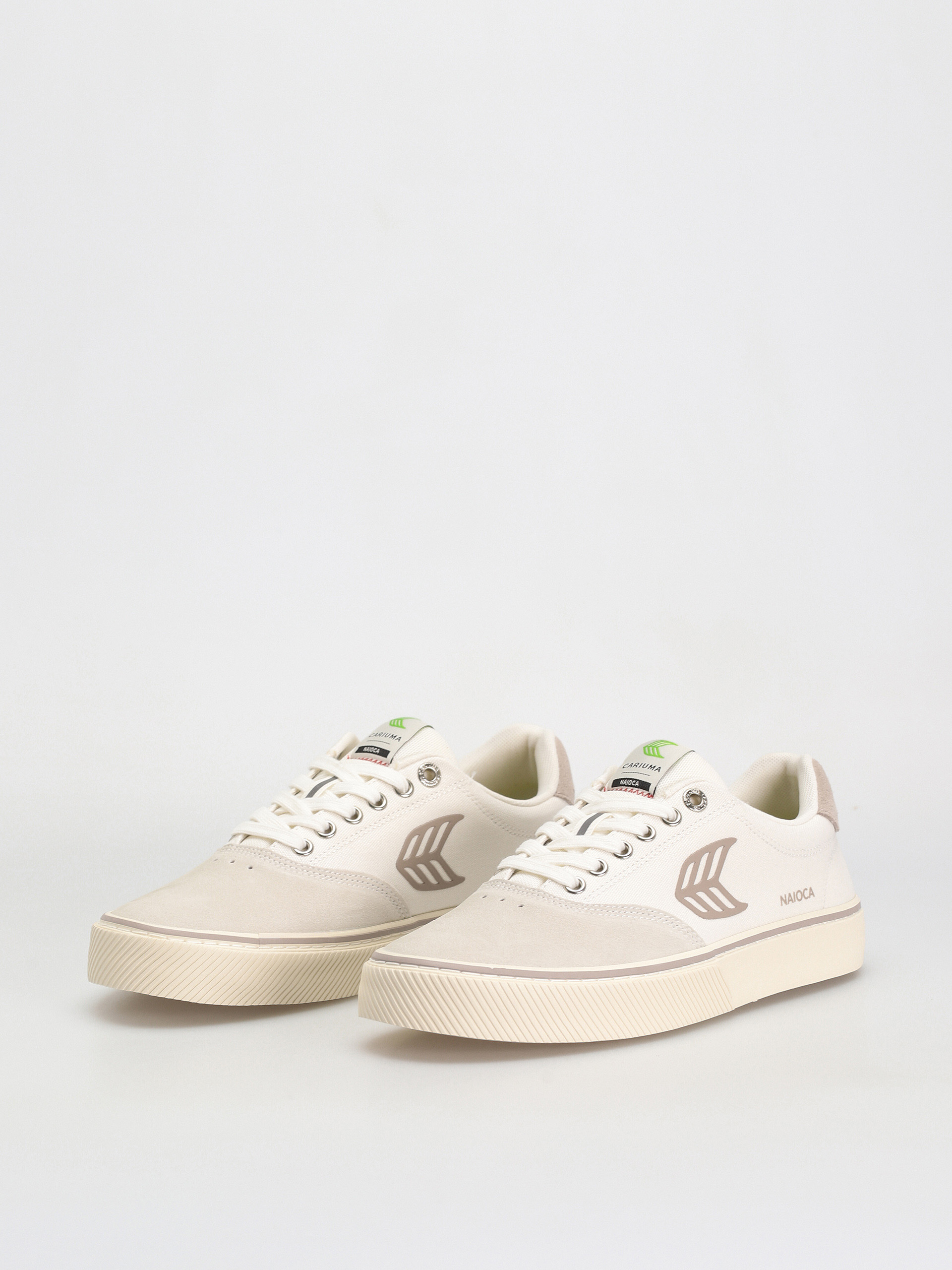 Cariuma Naioca Cipők (off white/grey)