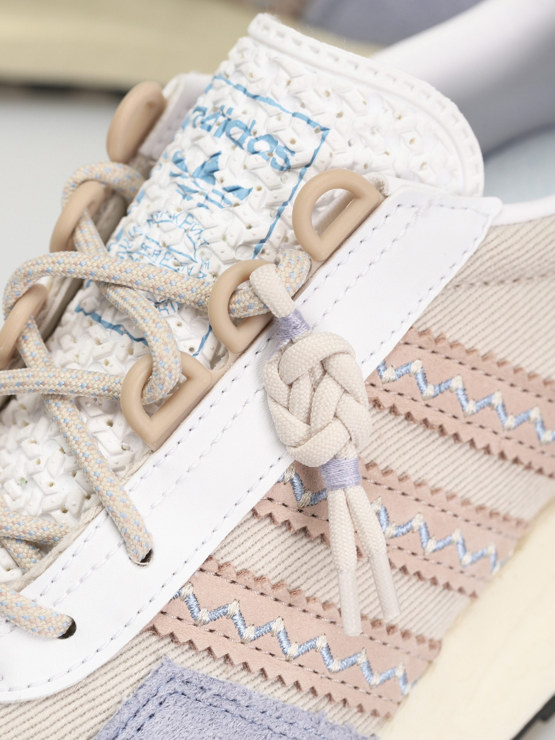 adidas Originals Retropy E5 Cipők Wmn (alumin/wontau/silvio)