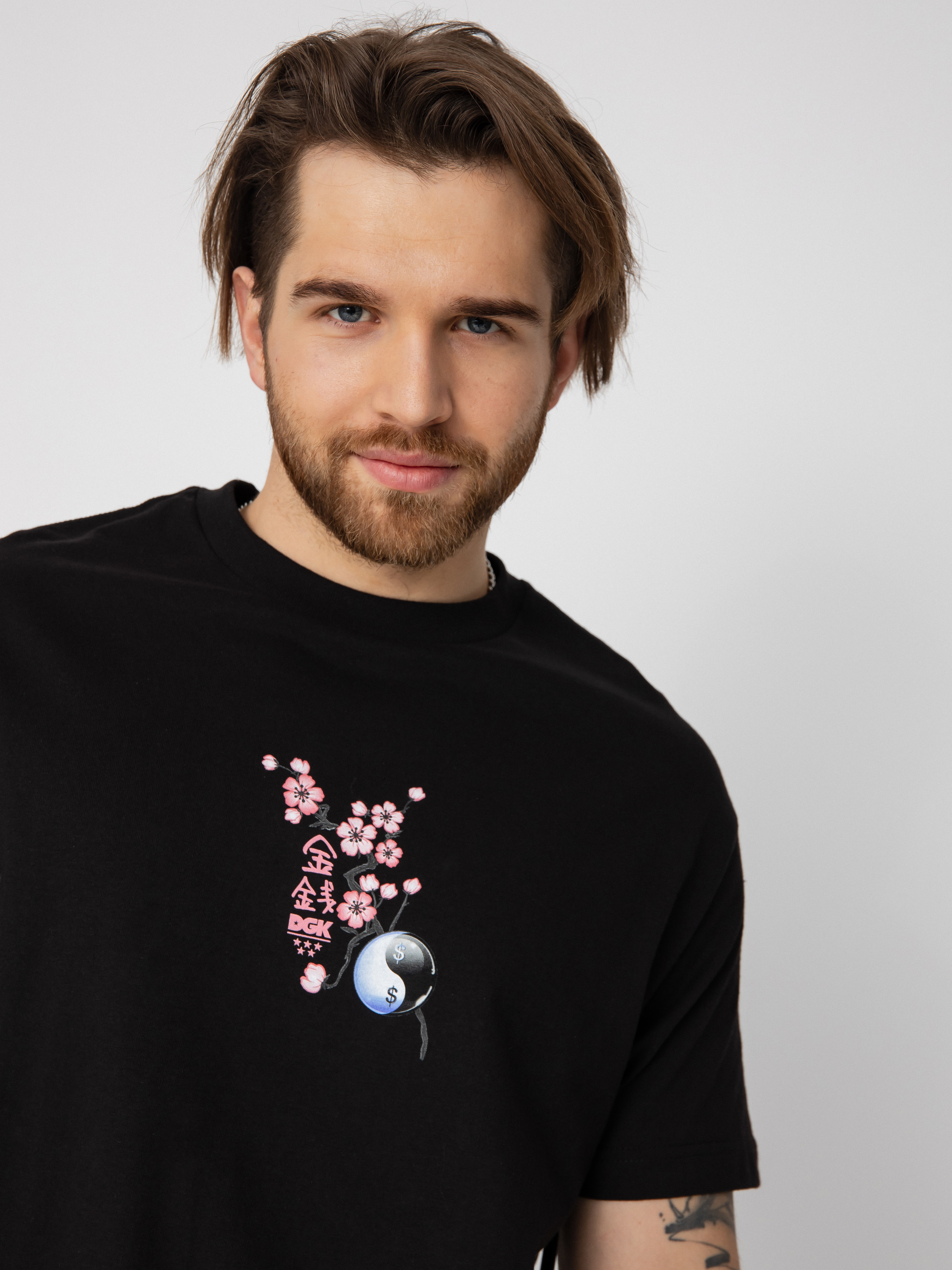 DGK Yin póló (black)