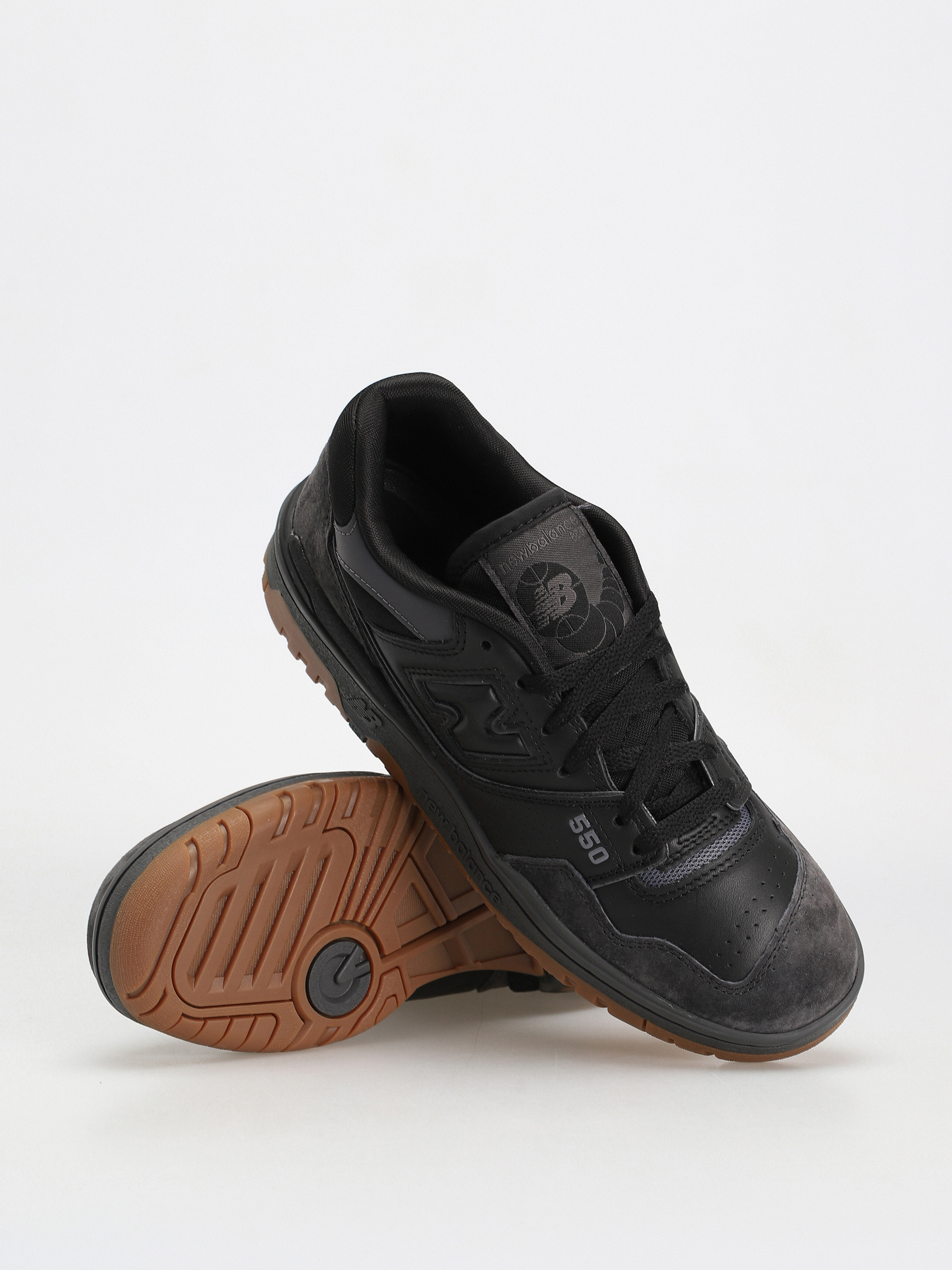 New Balance 550 Cipők (black/gum/white)