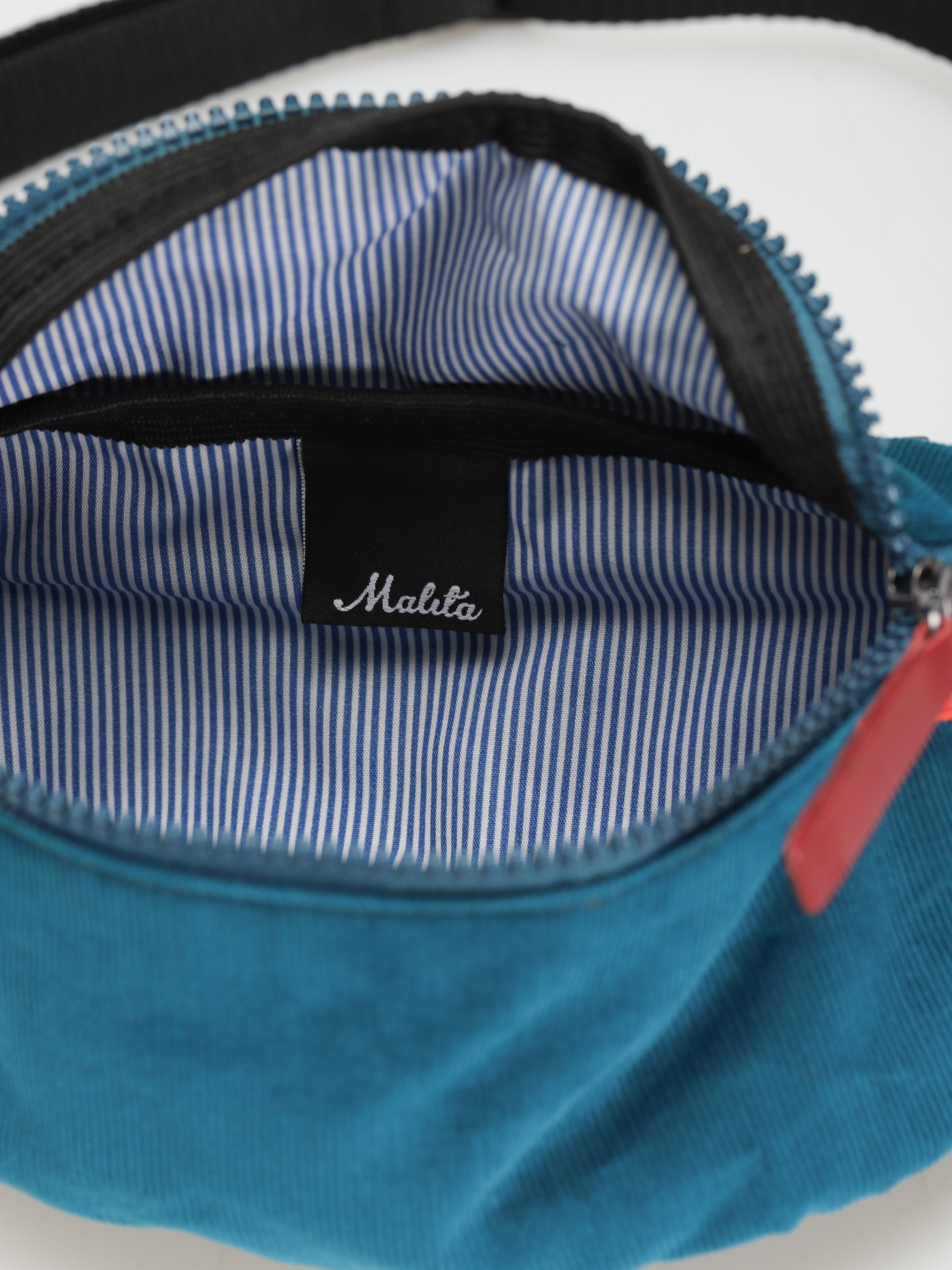 Malita Cord 1 Övtáska (blue)